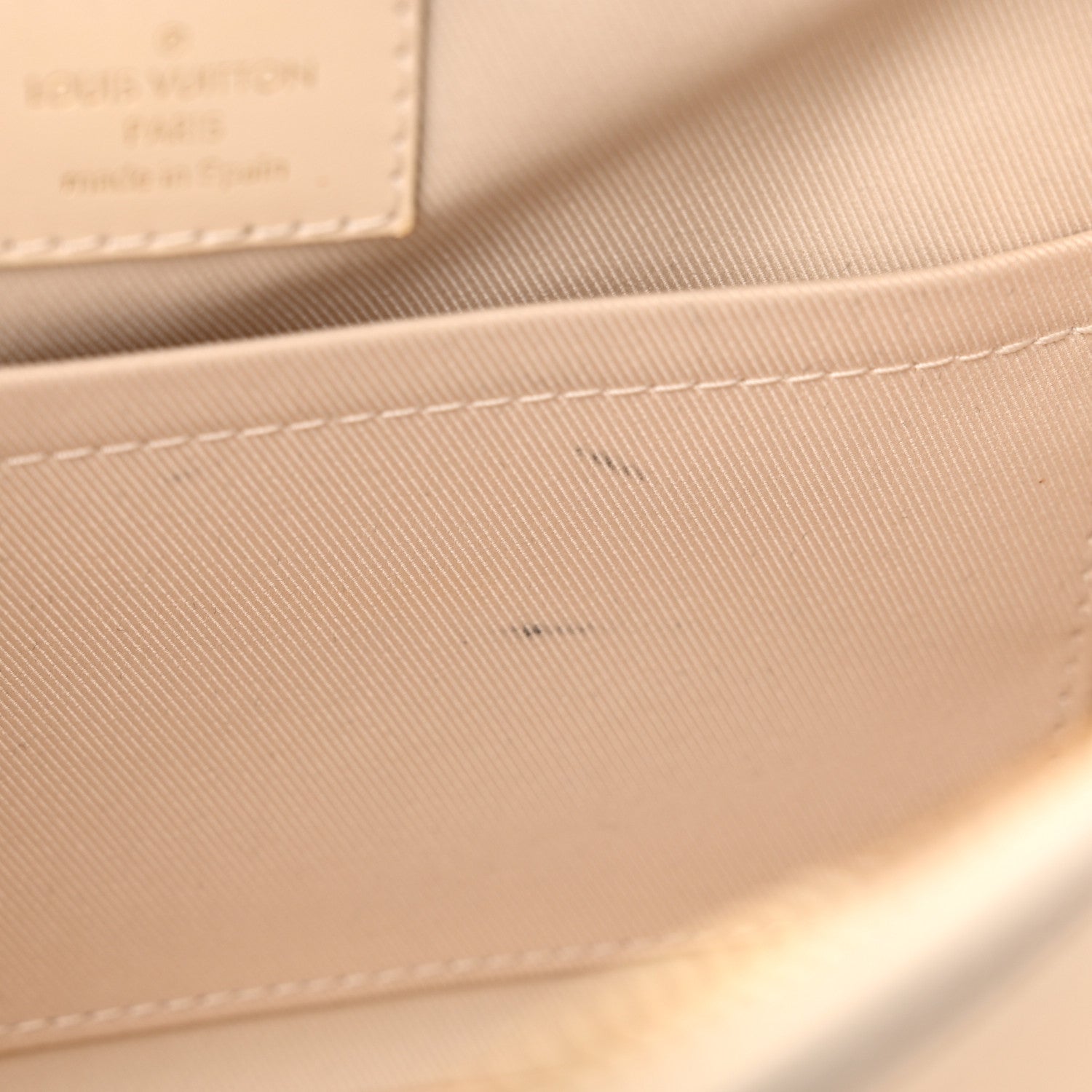 Louis Vuitton Monogram Saintonge Creme 11 of 11