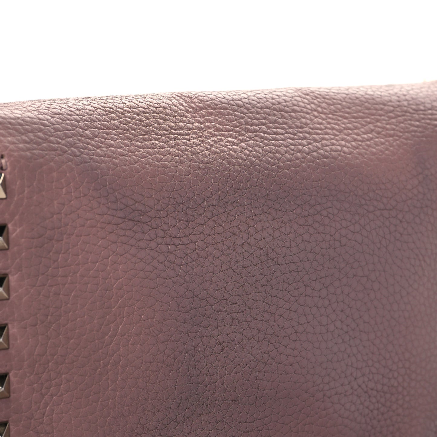 Pebbled Calfskin Medium Rockstud Flip Lock Crossbody Bag Lipstick