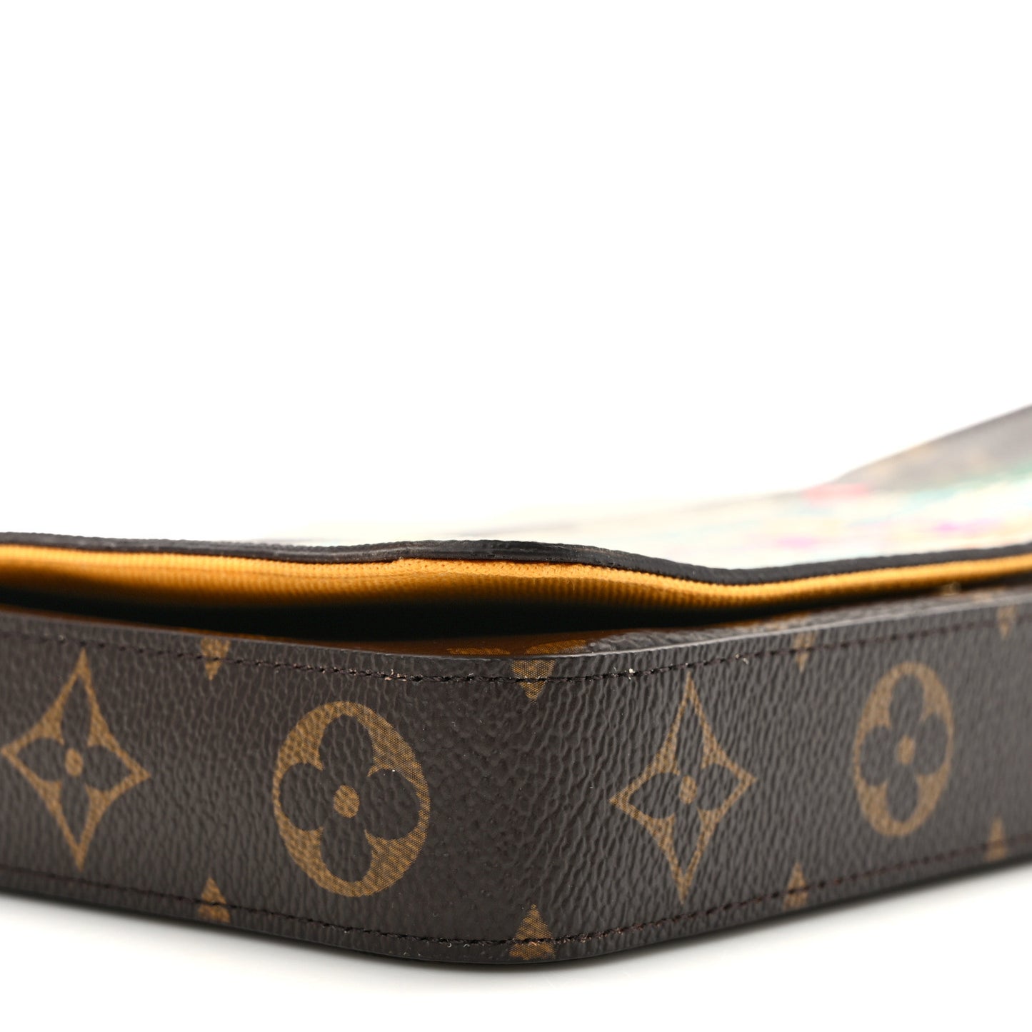 Monogram 2022 Christmas Animation New York Soho Pochette Felicie Chain Wallet Yellow