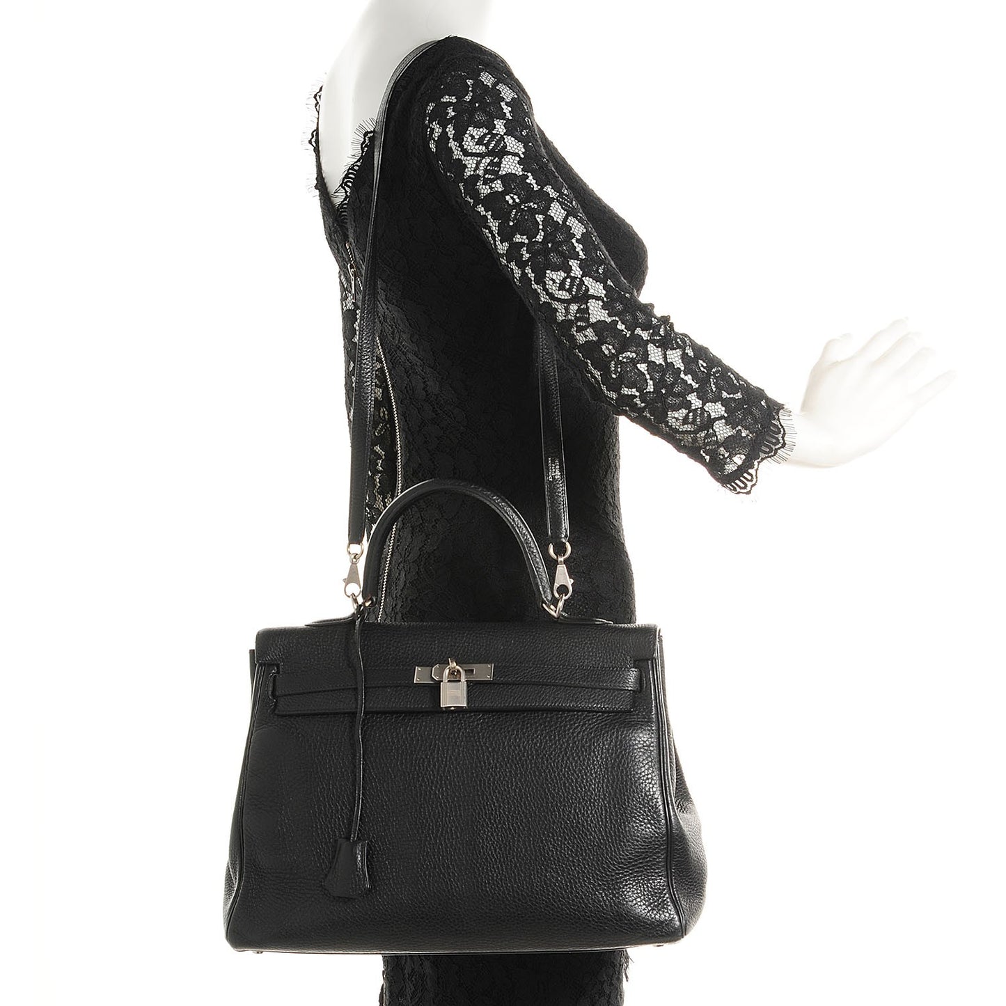 Taurillon Clemence Kelly Retourne 35 Black