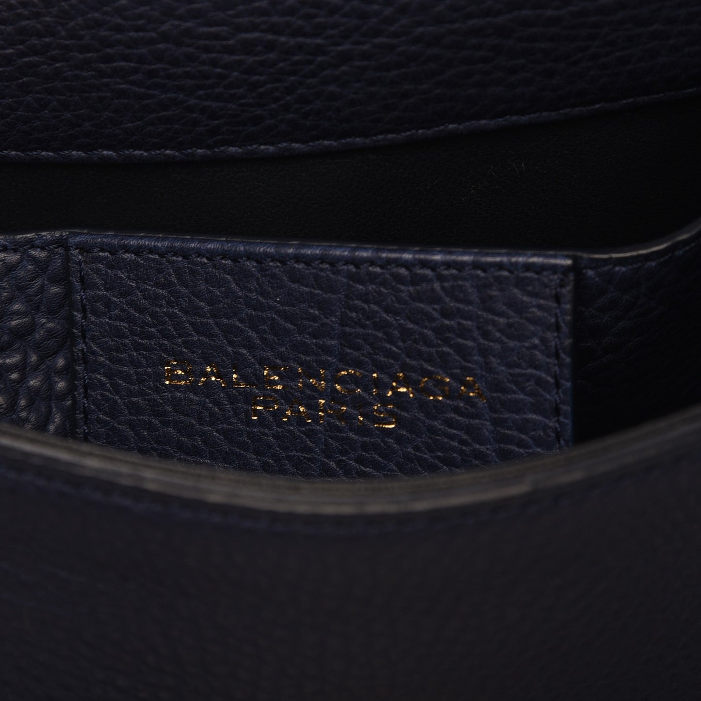 Grained Calfskin S Tube Bleu Nautique