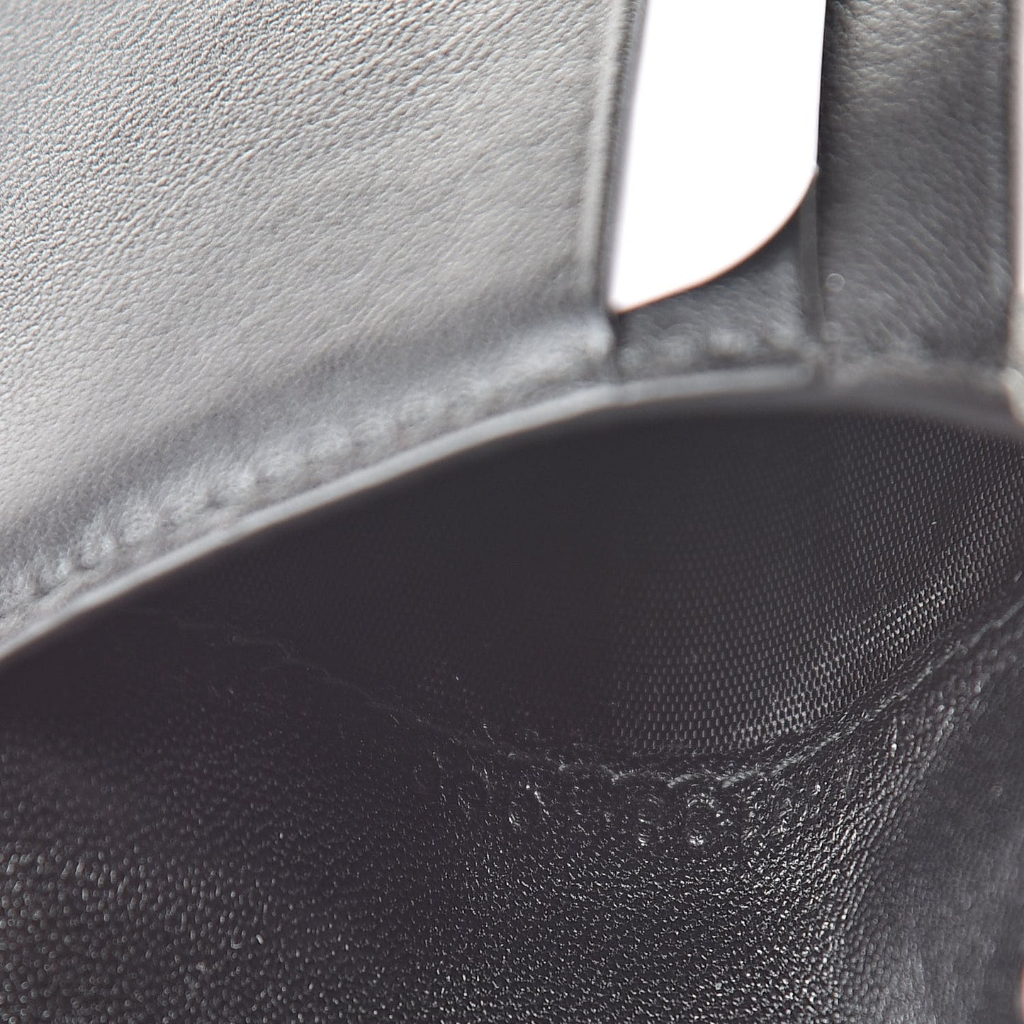 Calfskin Logo Bi-Fold Wallet Black
