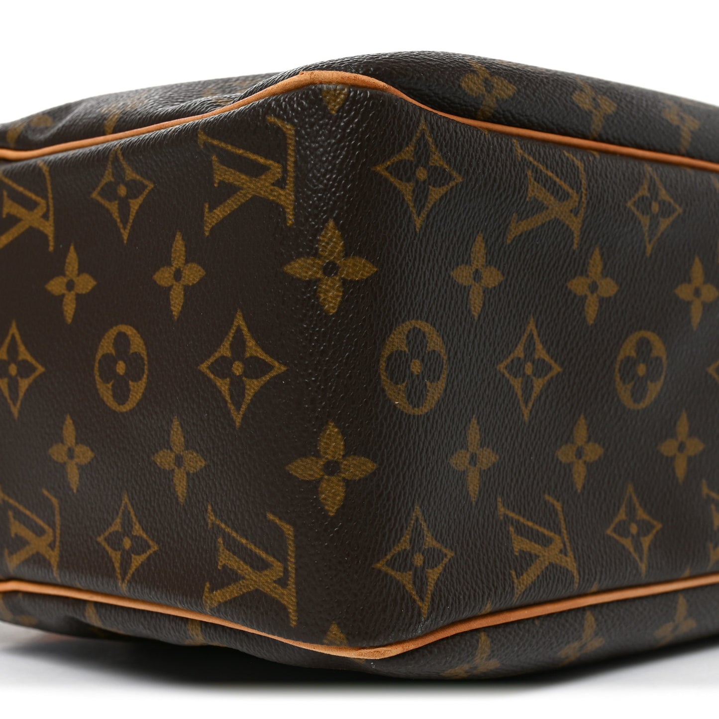 Monogram Cite GM