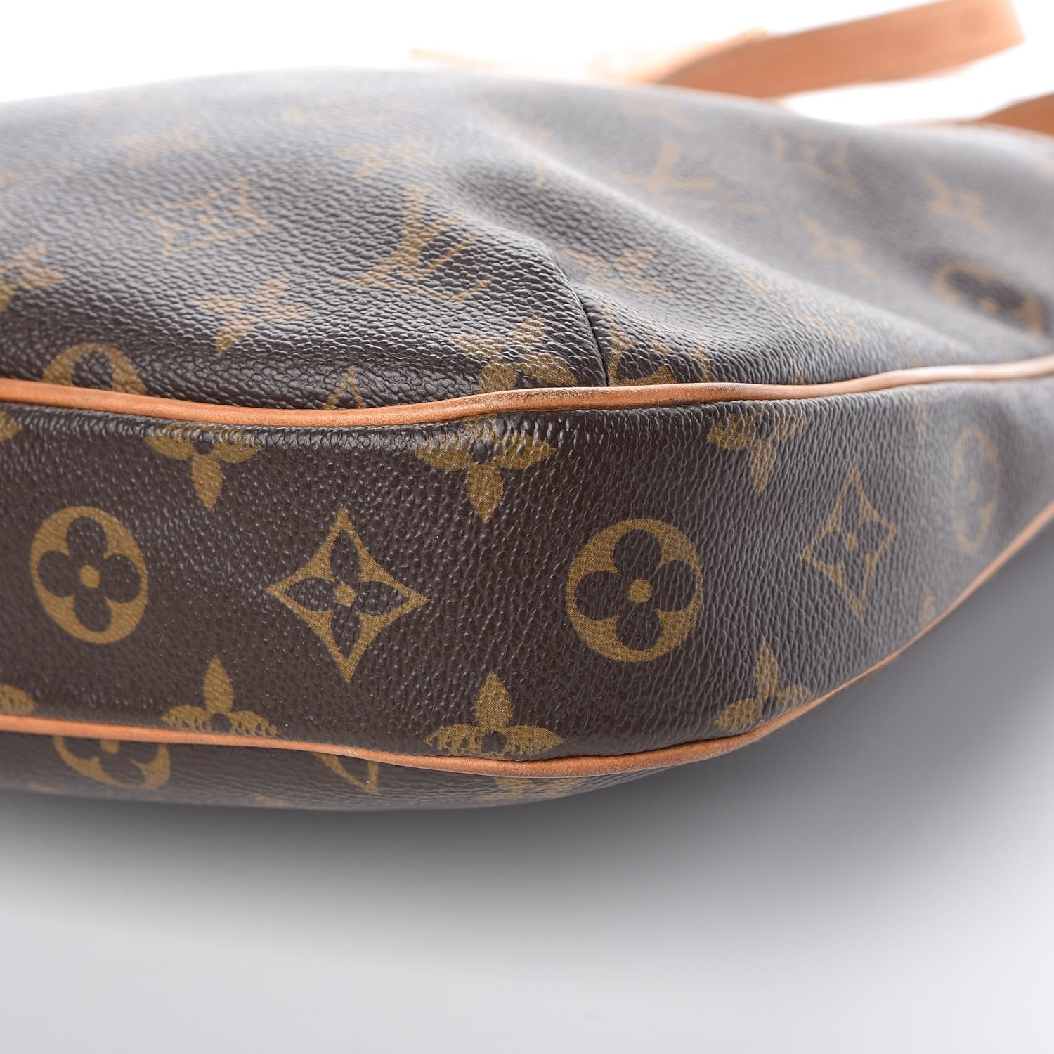Louis Vuitton Monogram Odeon PM 20 of 20