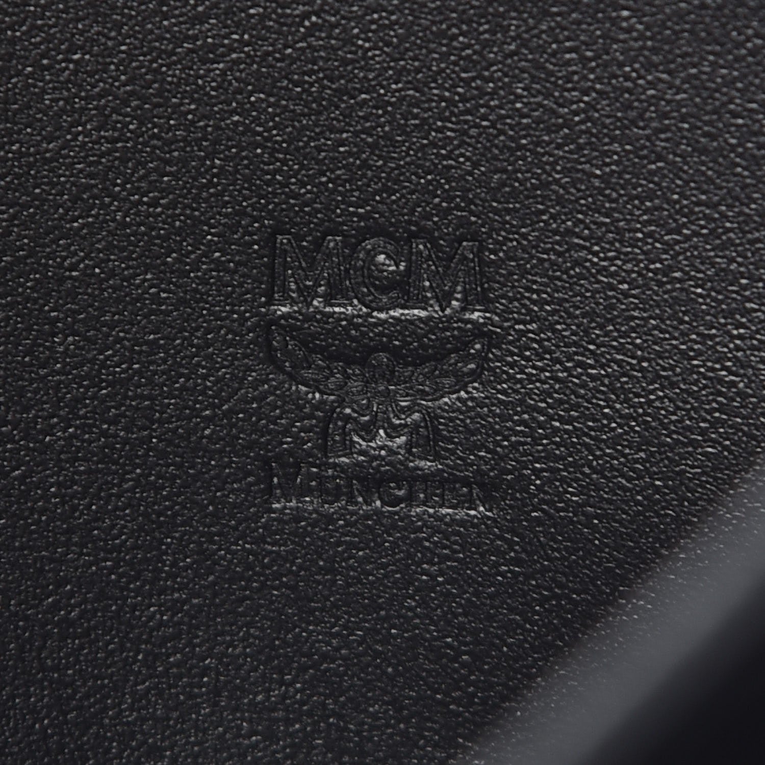 MCM Galaxy Visetos Large Zip Around Wallet 9 of 12