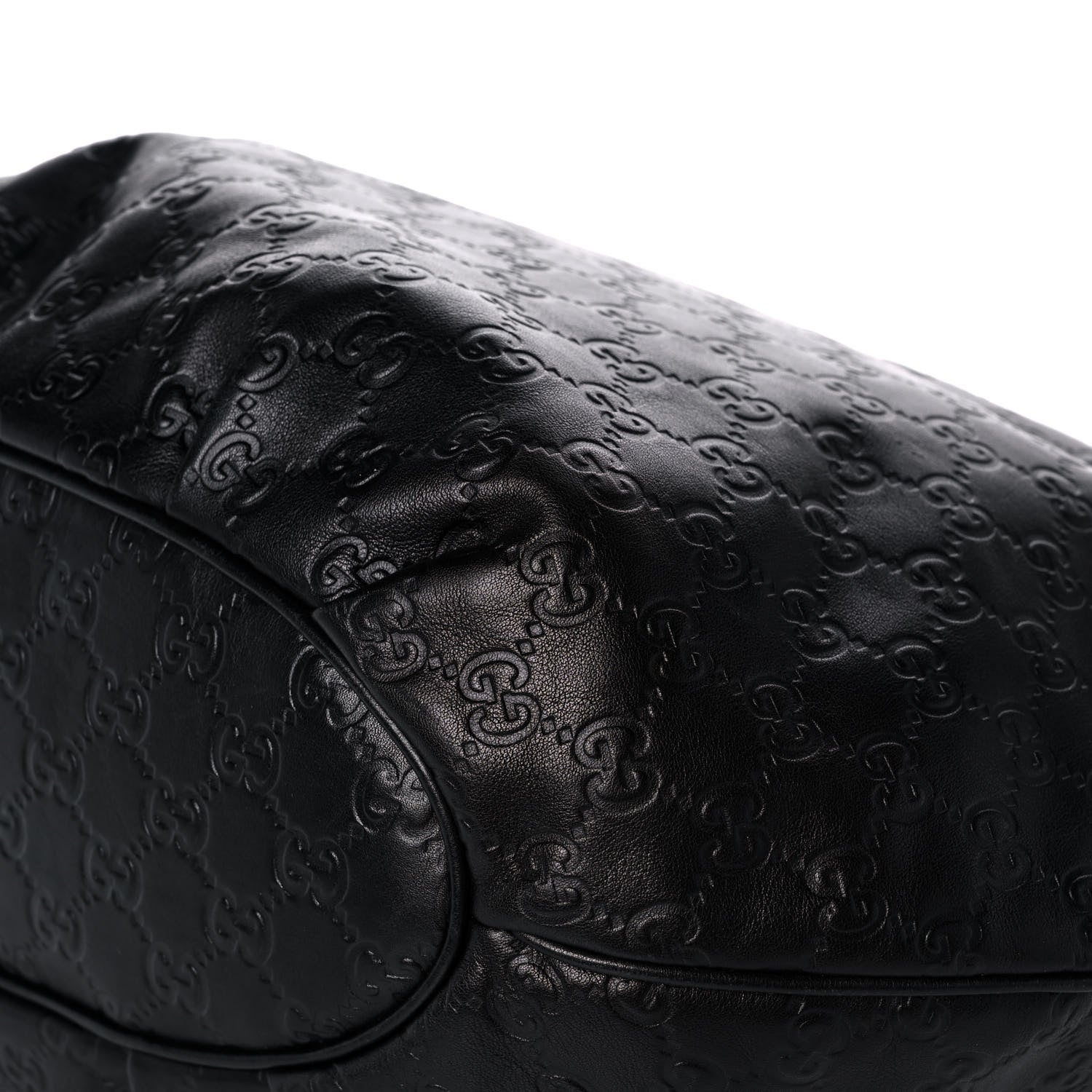 Gucci Guccissima Pelham Medium Hobo Black 13 of 17