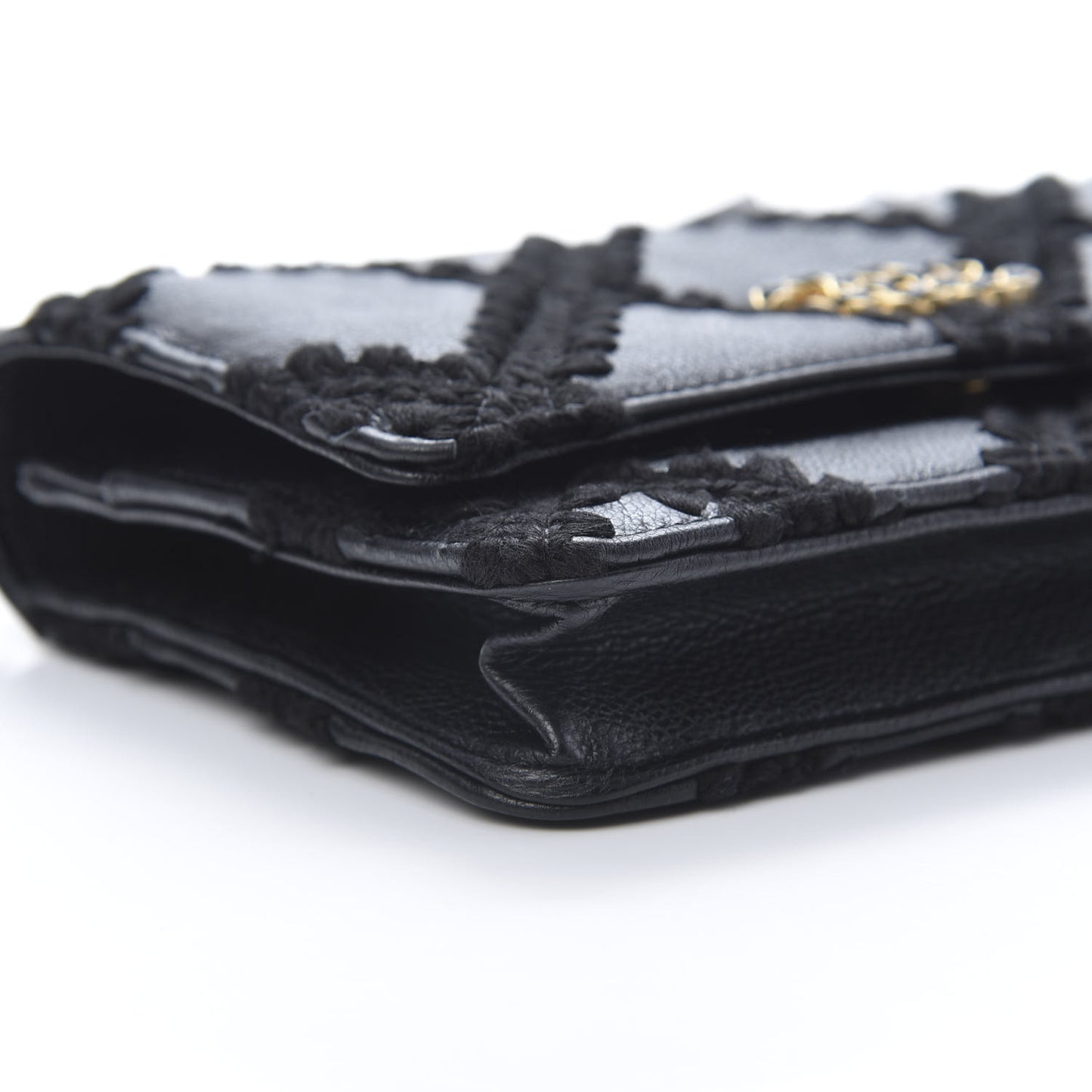 Calfskin Crochet 19 Wallet On Chain WOC Black