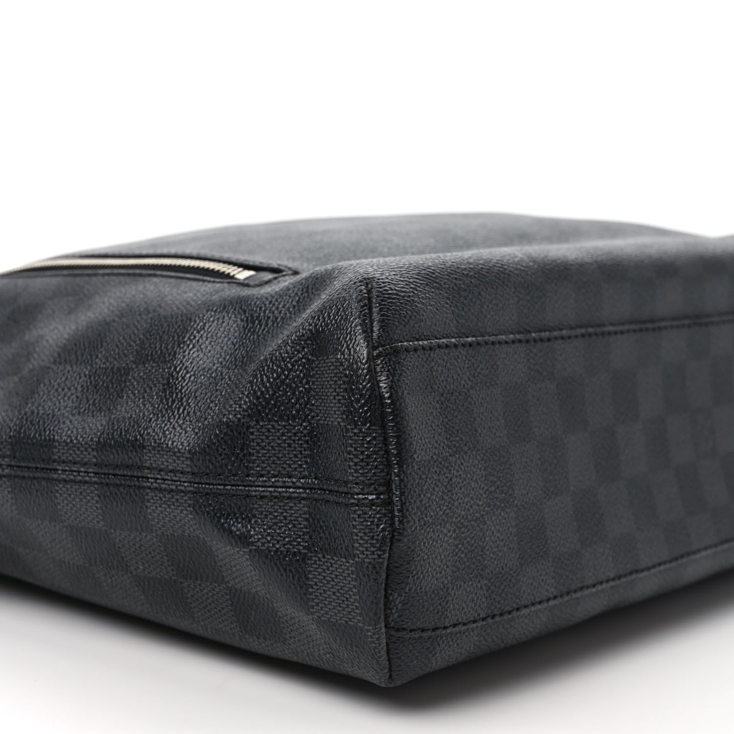 Louis Vuitton Damier Graphite Mick MM 7 of 10