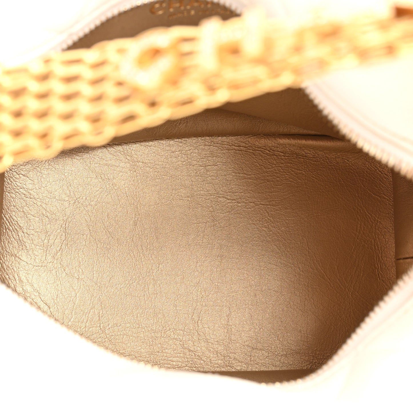 Lambskin Quilted CC Crystal Signature Chain Hobo White