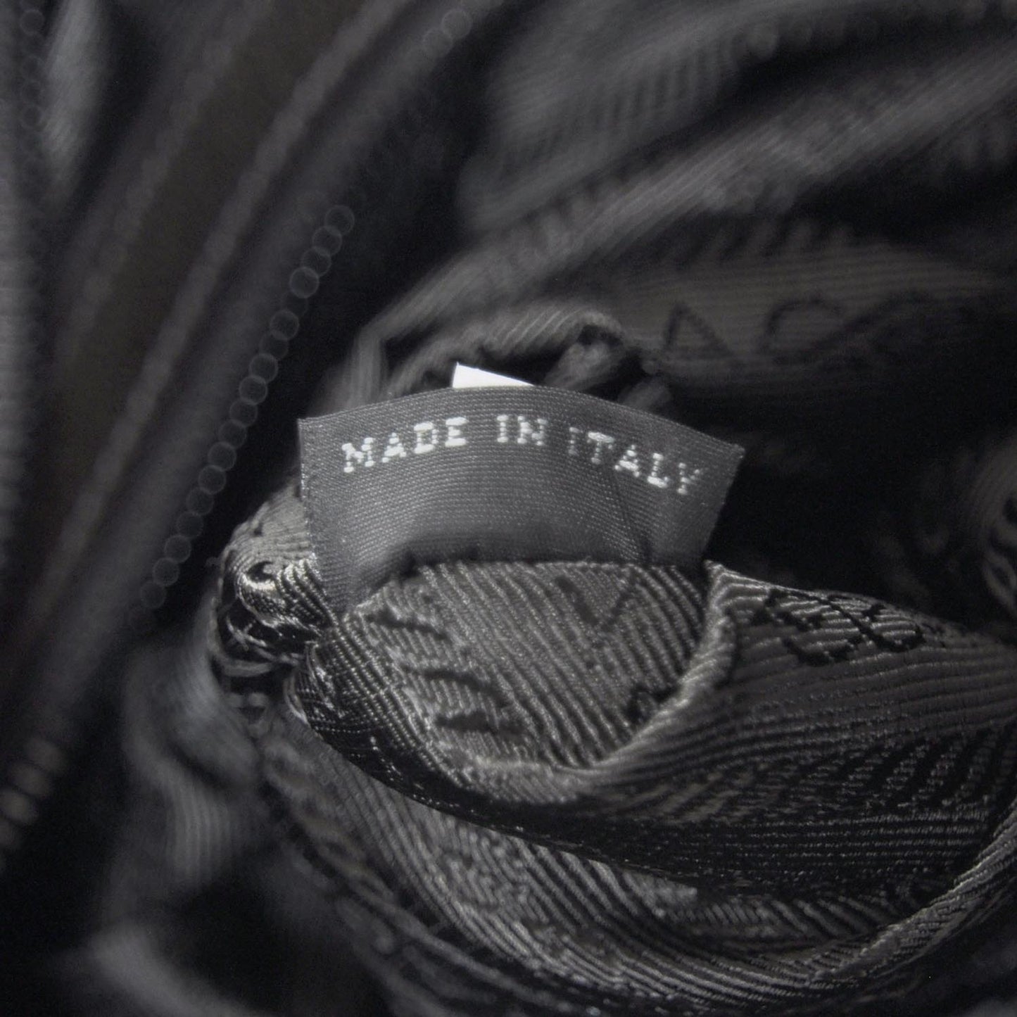 Cervo Deerskin Flat Messenger Bag Bruciato