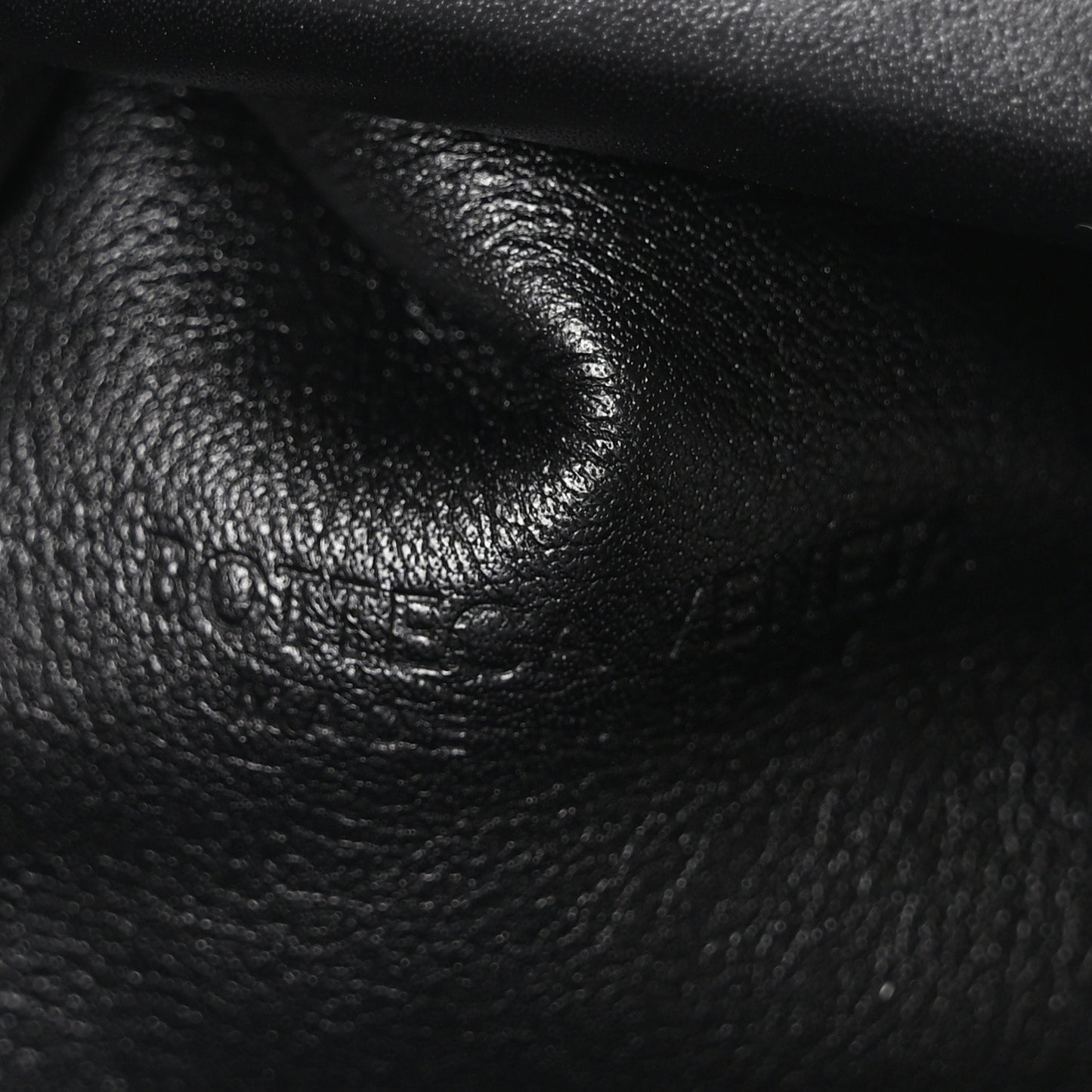 Butter Calfskin The Mini Pouch Black