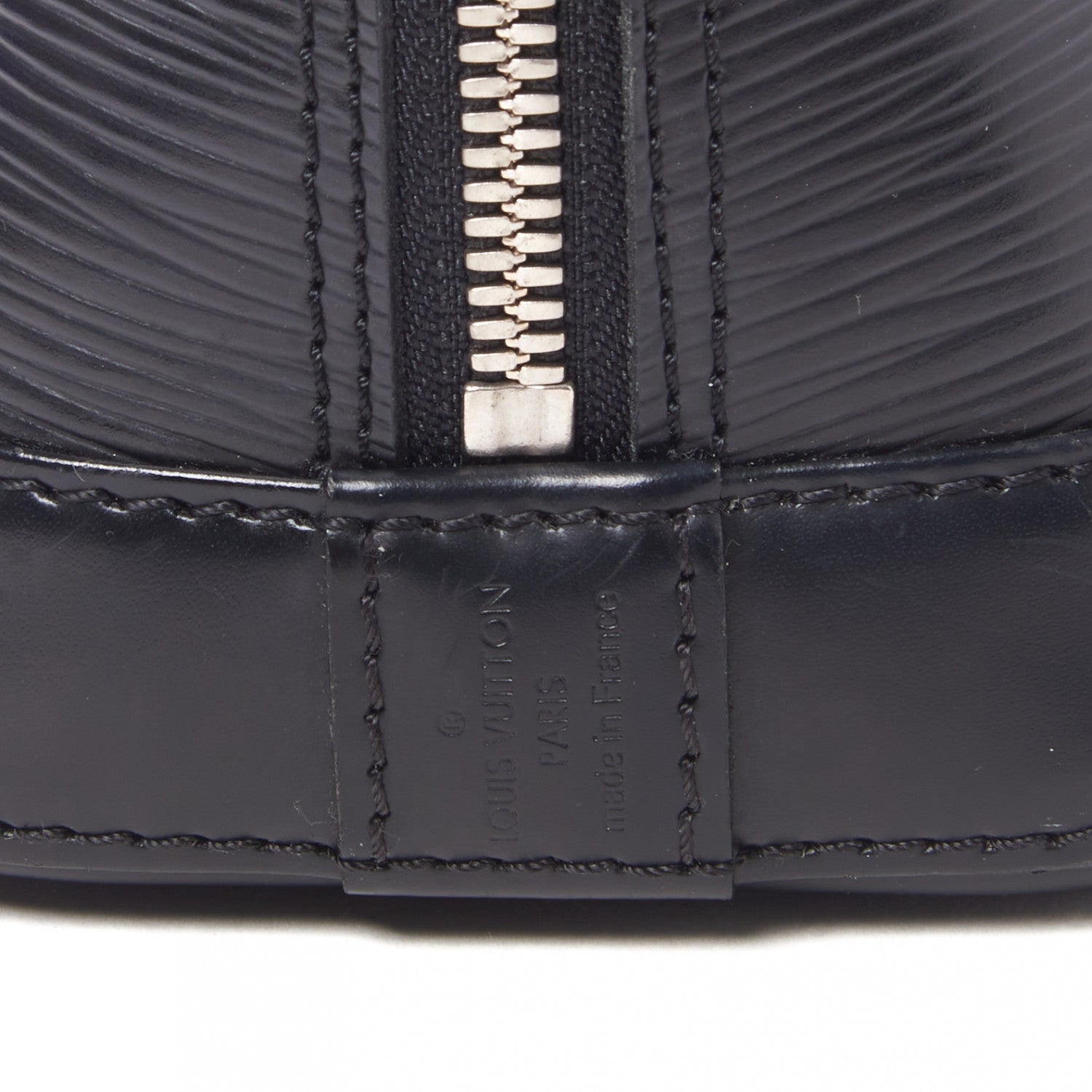 Louis Vuitton Epi Alma BB Black 7 of 9