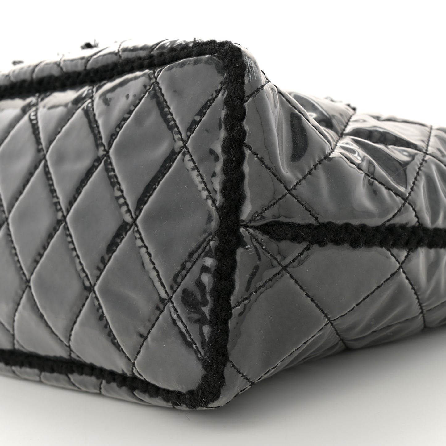 Vinyl Quilted Funny Tweed Tote Black