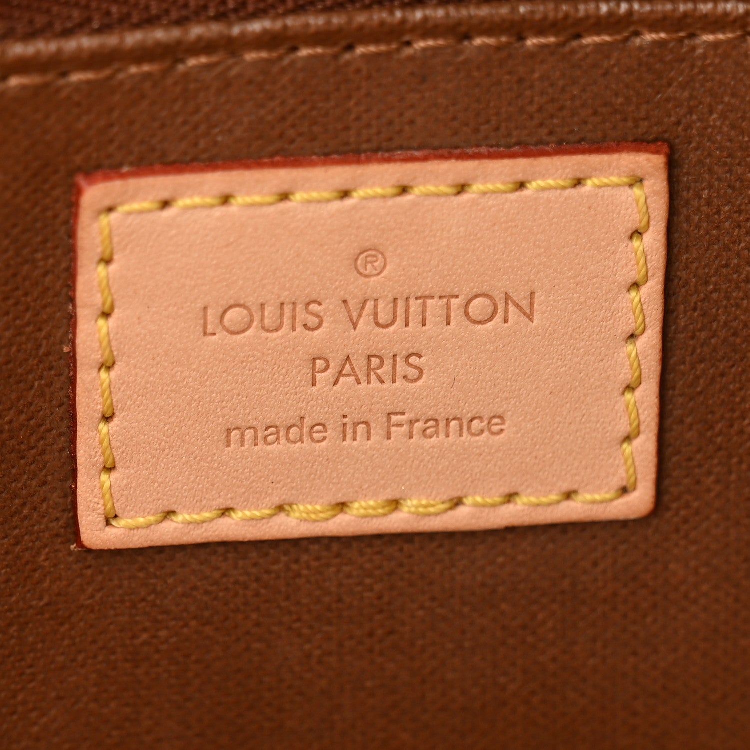 Louis Vuitton Monogram Toiletry Bag 25 6 of 8