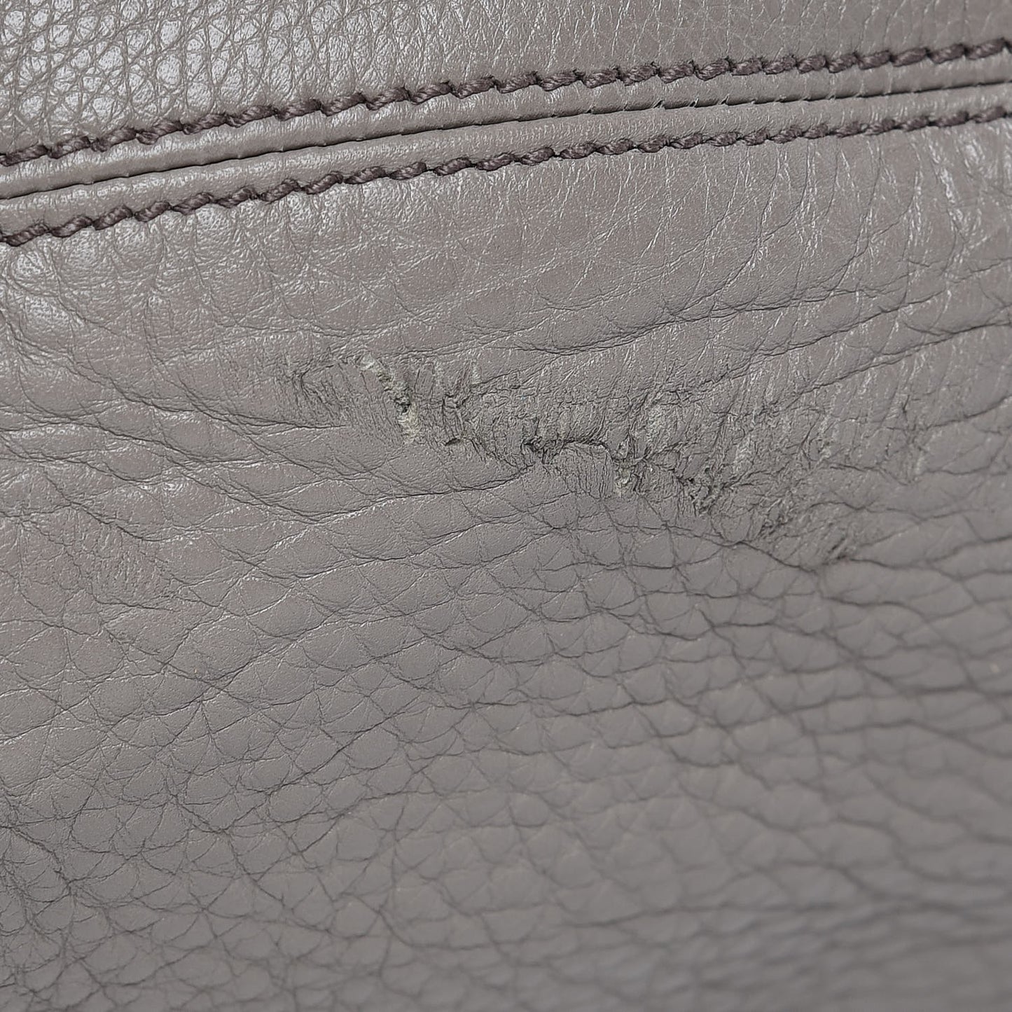 Pebbled Calfskin Large Soho Hobo New Fango