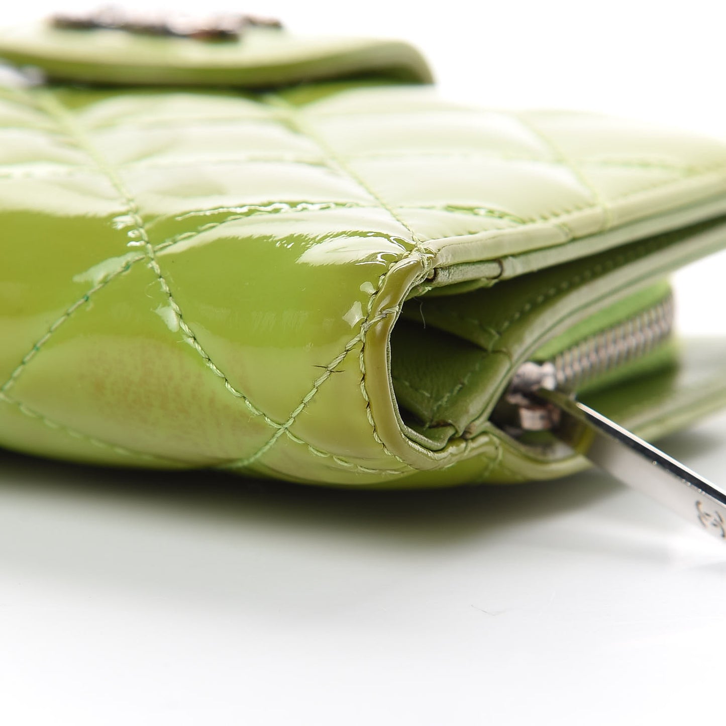 Patent Quilted Brilliant Zipped Pocket Wallet Green