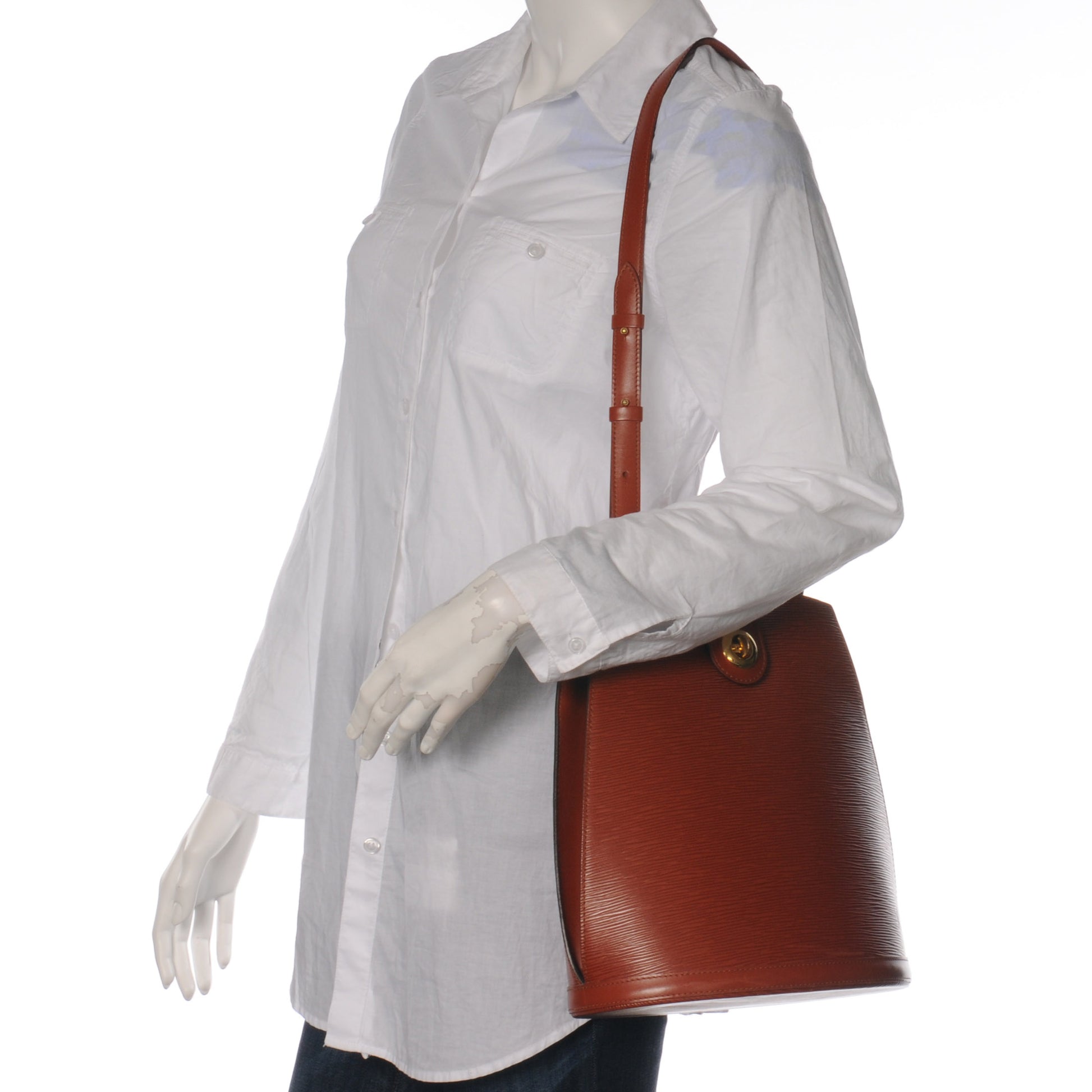 Louis Vuitton Epi Cluny Fawn 2 of 7