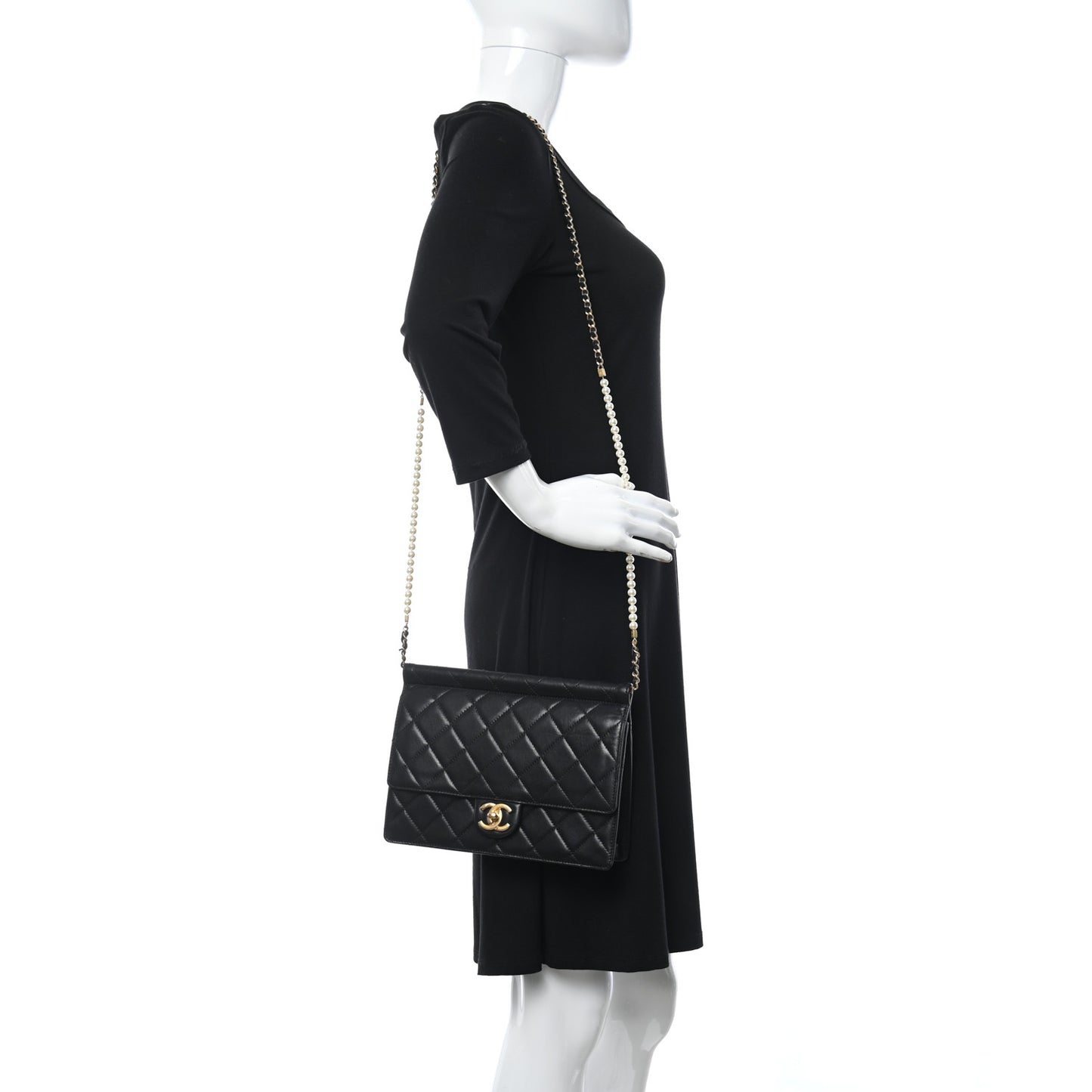 Goatskin Quilted Pearl Chain Flap Bag Black