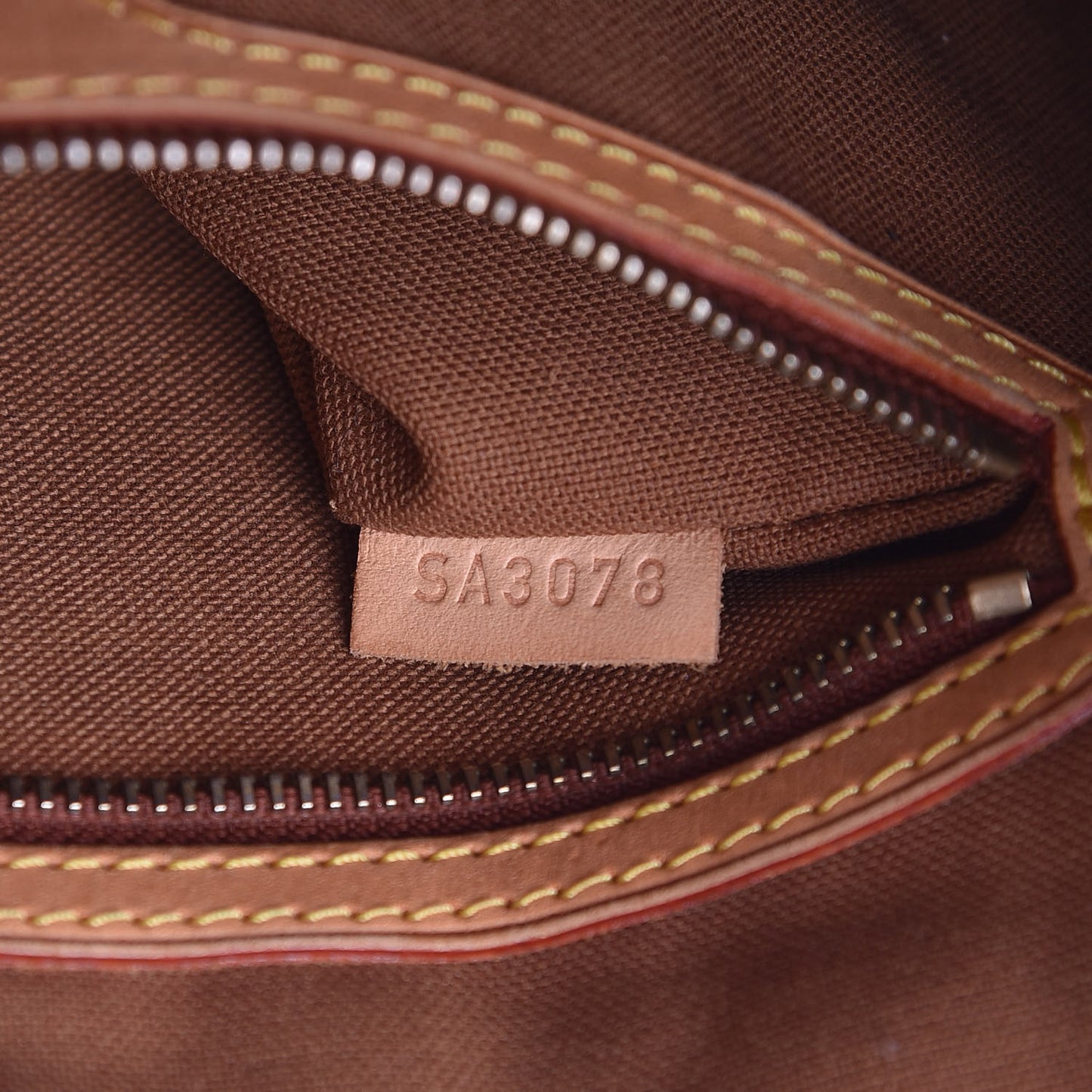Monogram Batignolles Horizontal