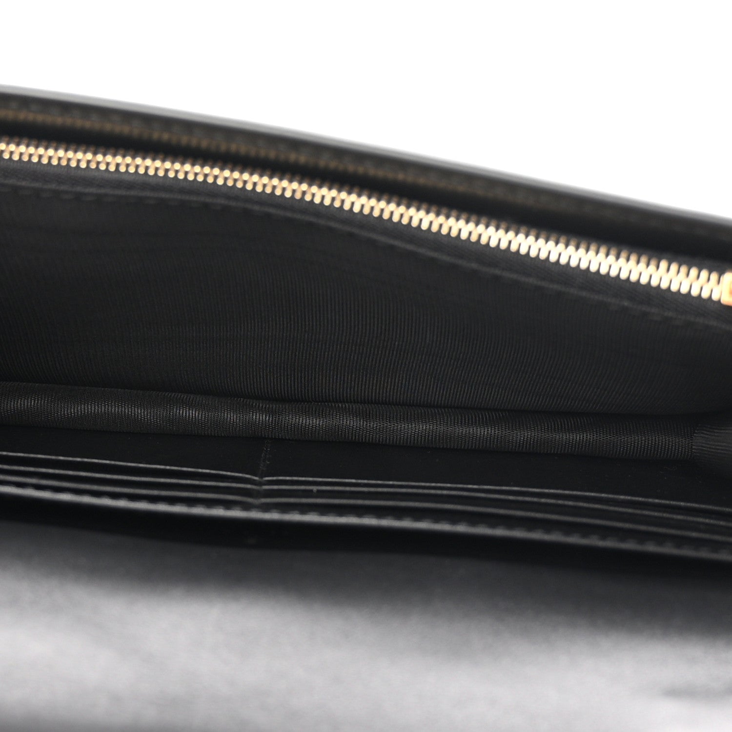 Gucci Calfskin GG Matelasse Chain Wallet Black 5 of 10