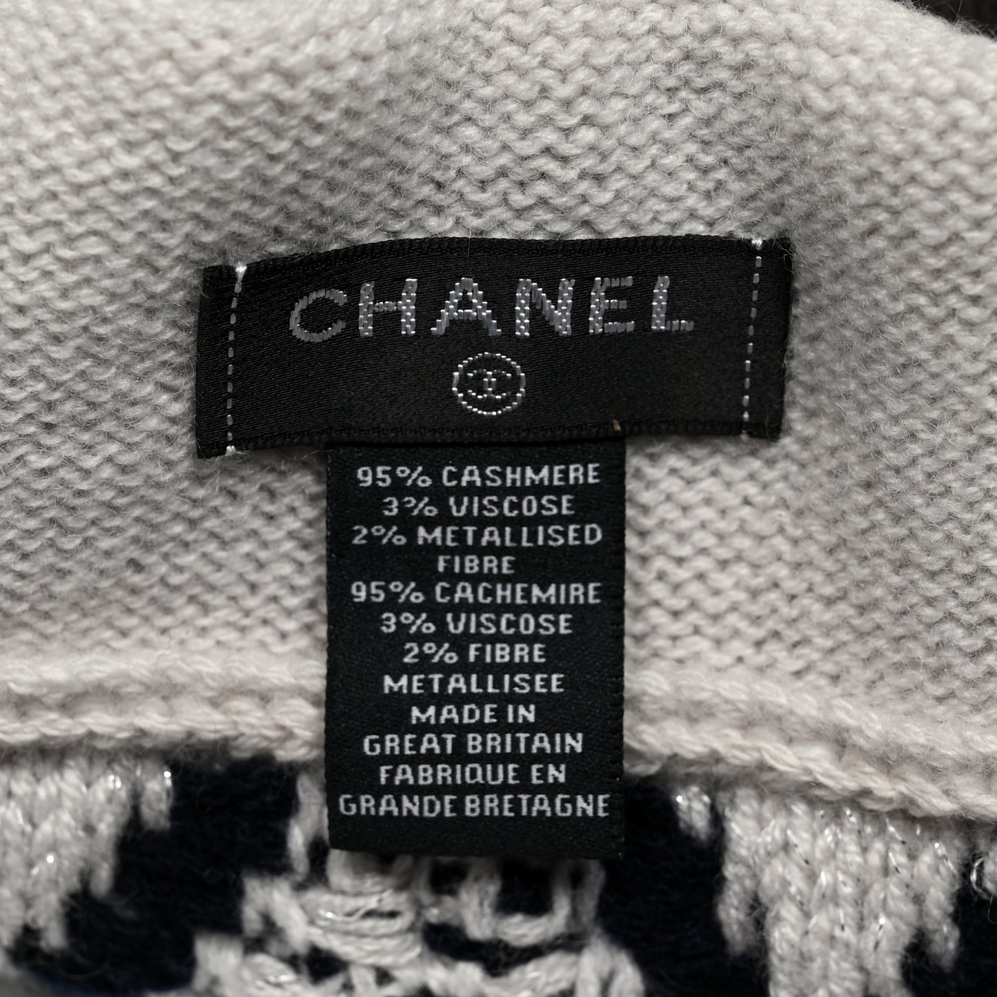 Cashmere Blend CC Beanie Hat With Gloves Set White Navy Blue