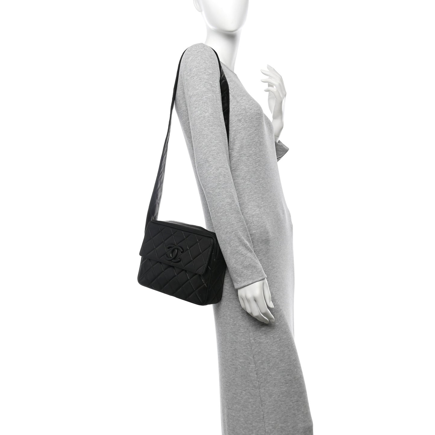 Lambskin Quilted Tassel Flap Camera Case Black