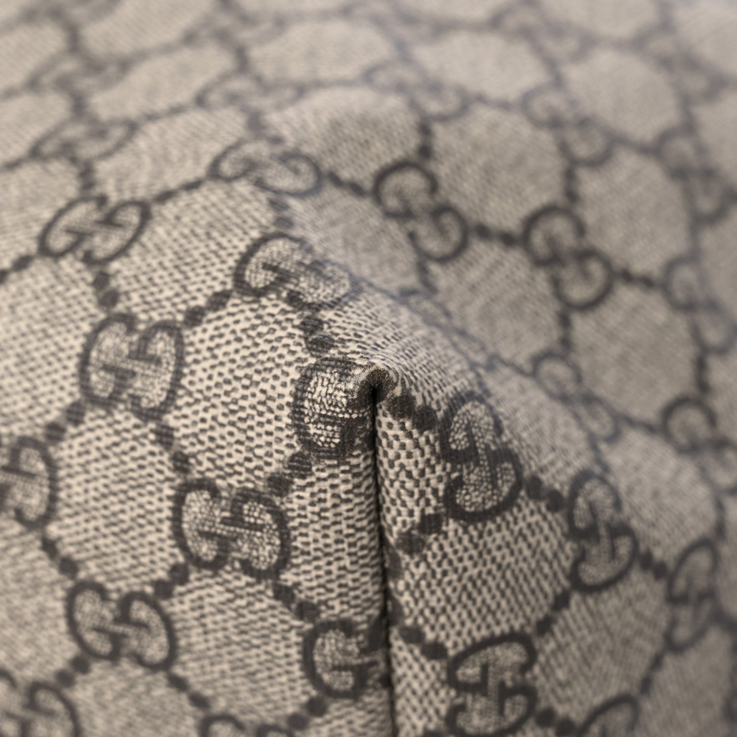 GG Supreme Monogram Textured Calfskin Web Medium Ophidia Shopping Tote Beige Ebony New Acero