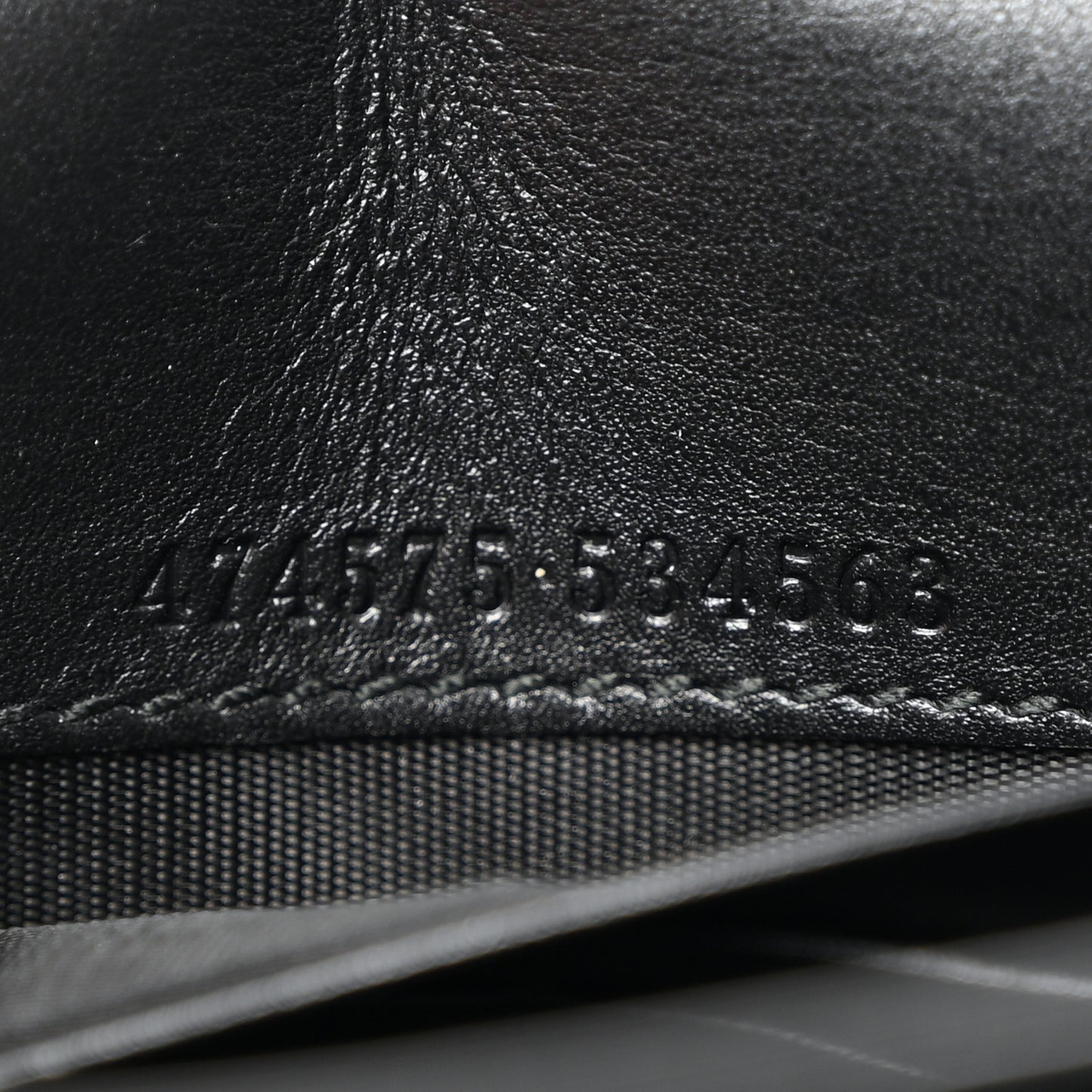 Calfskin Matelasse GG Marmont Chain Wallet Black