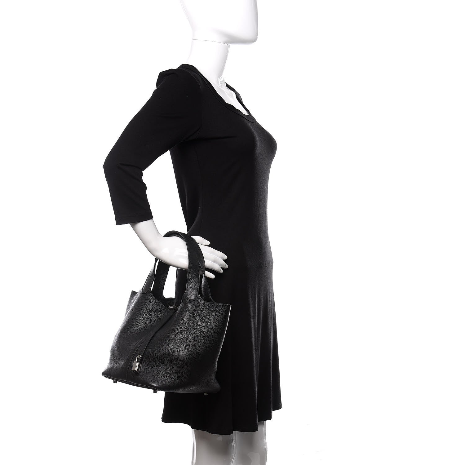 Hermes Taurillon Clemence Picotin Lock 22 MM Black 2 of 13