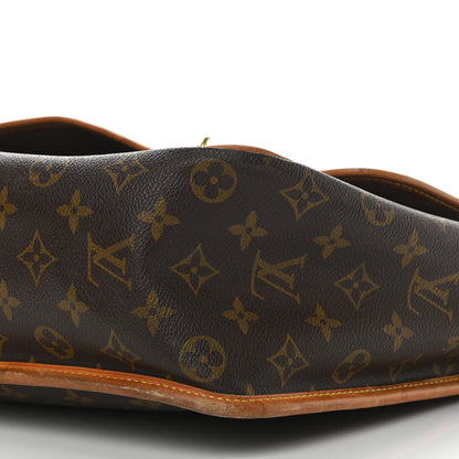 Louis Vuitton Monogram Sac Gibeciere GM 10 of 15