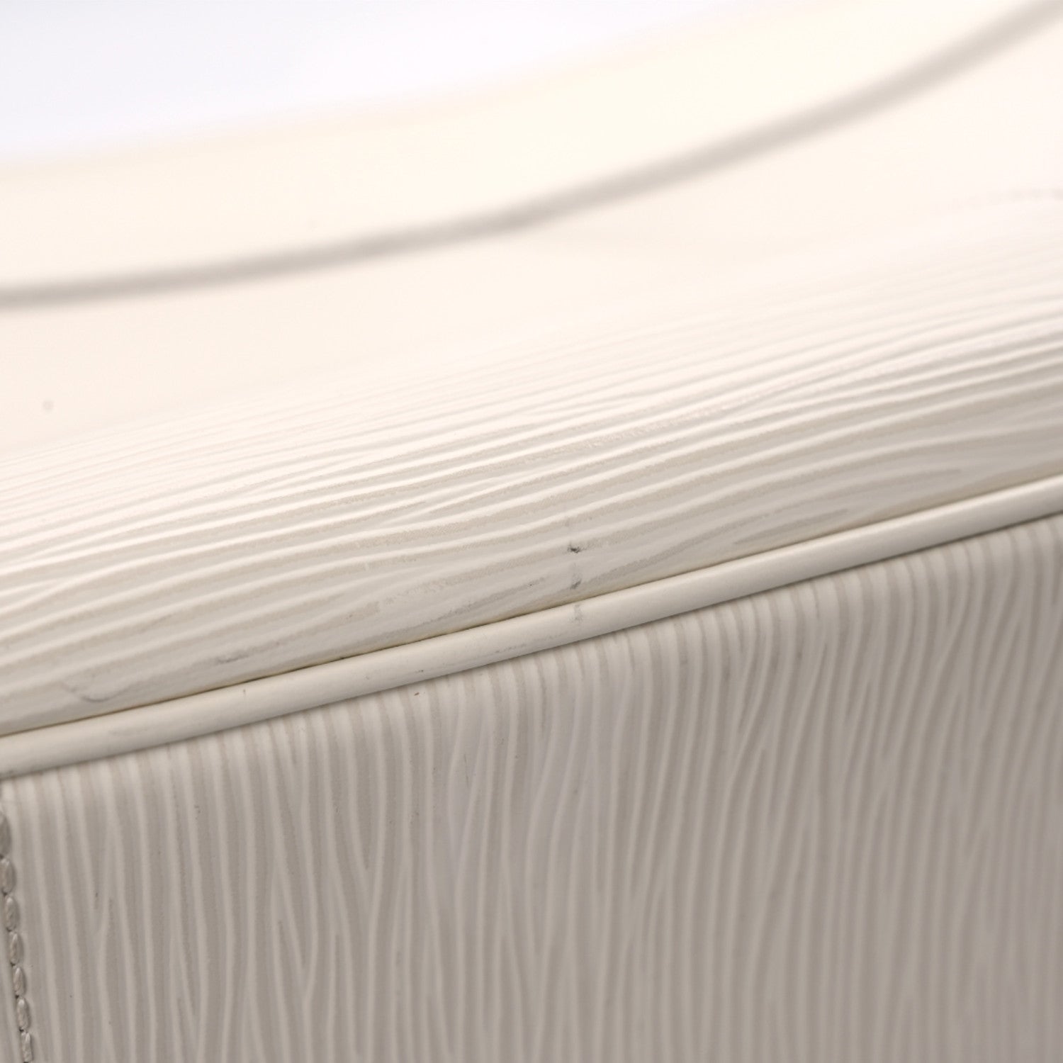 Louis Vuitton Epi Turenne GM Ivory 10 of 18