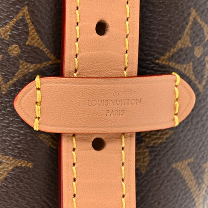 Louis Vuitton Monogram Carryall PM 8 of 11