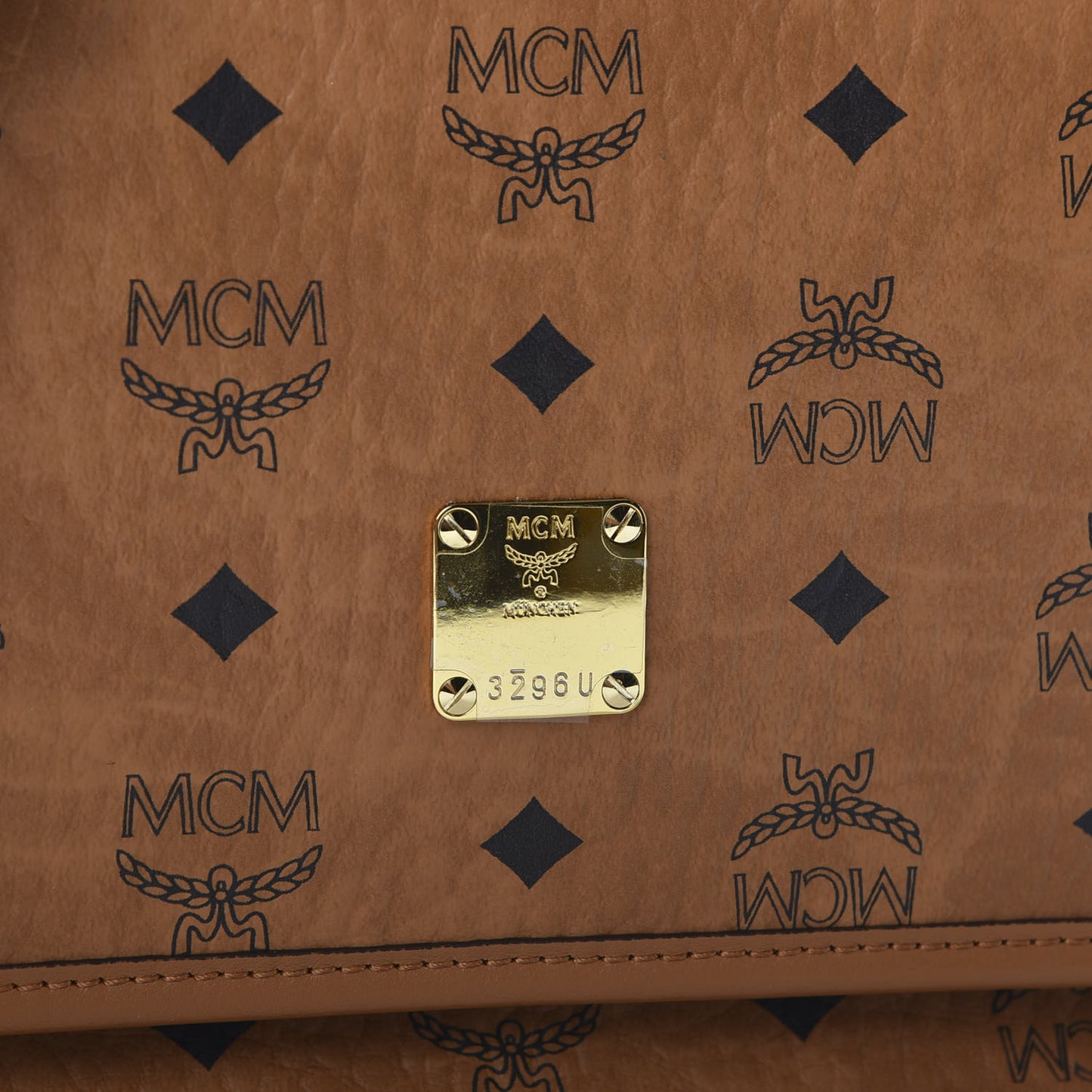 Visetos Small Klassik Messenger Bag Cognac