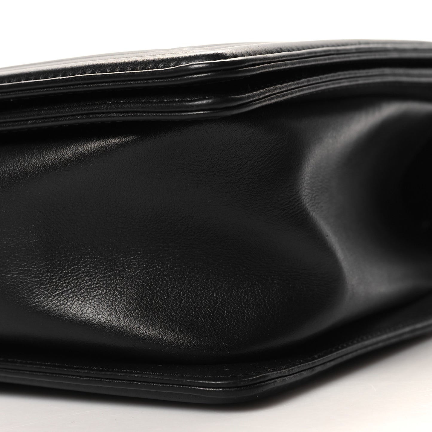 Calfskin Quilted New Medium Boy Flap So Black