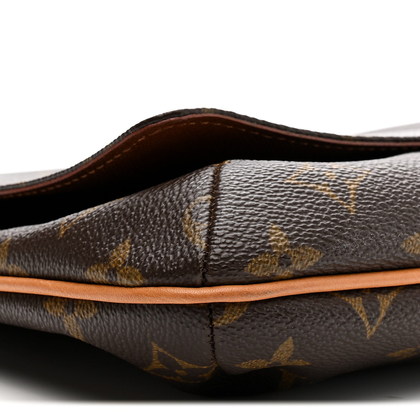 Monogram Musette Tango