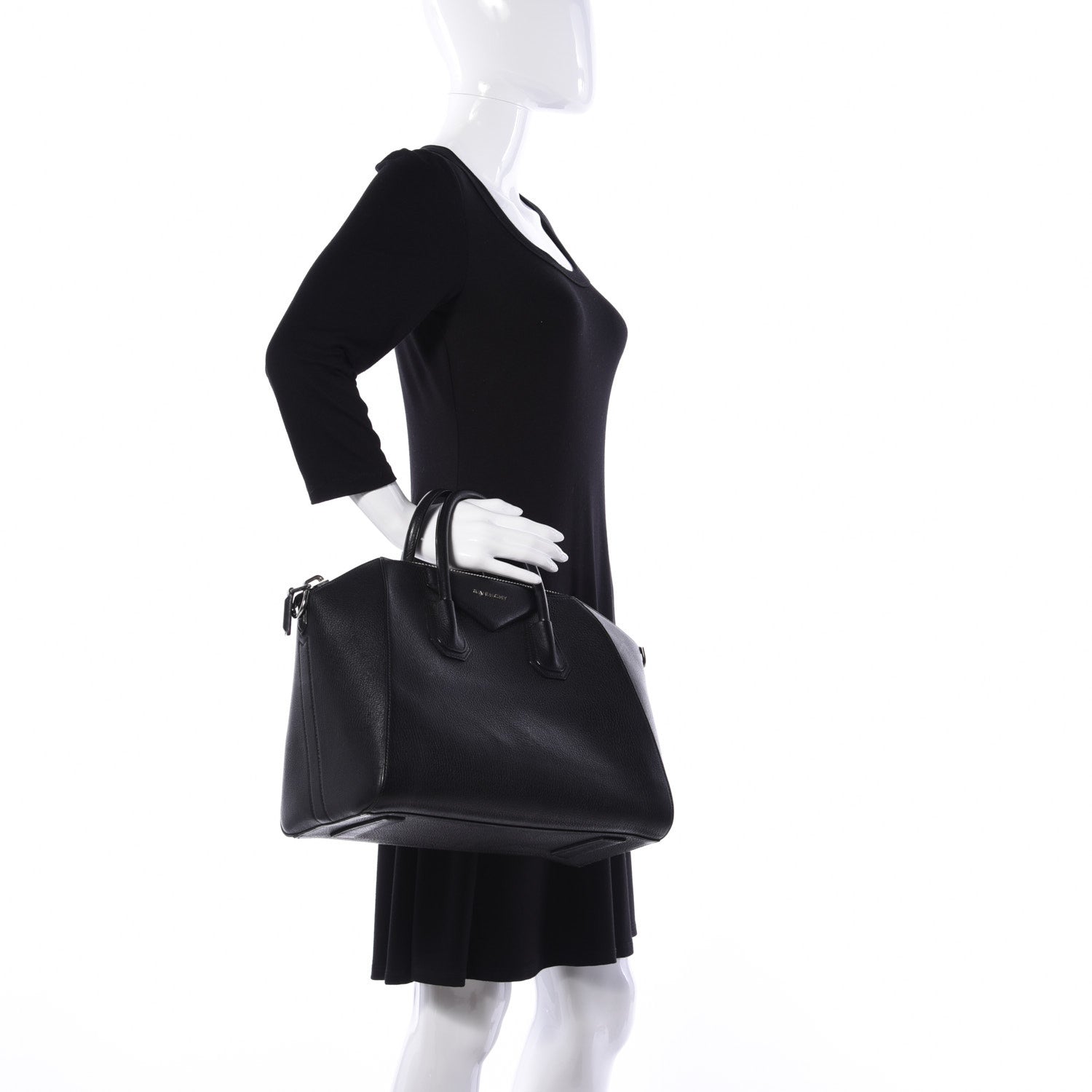 Givenchy Sugar Goatskin Medium Antigona Black 3 of 10