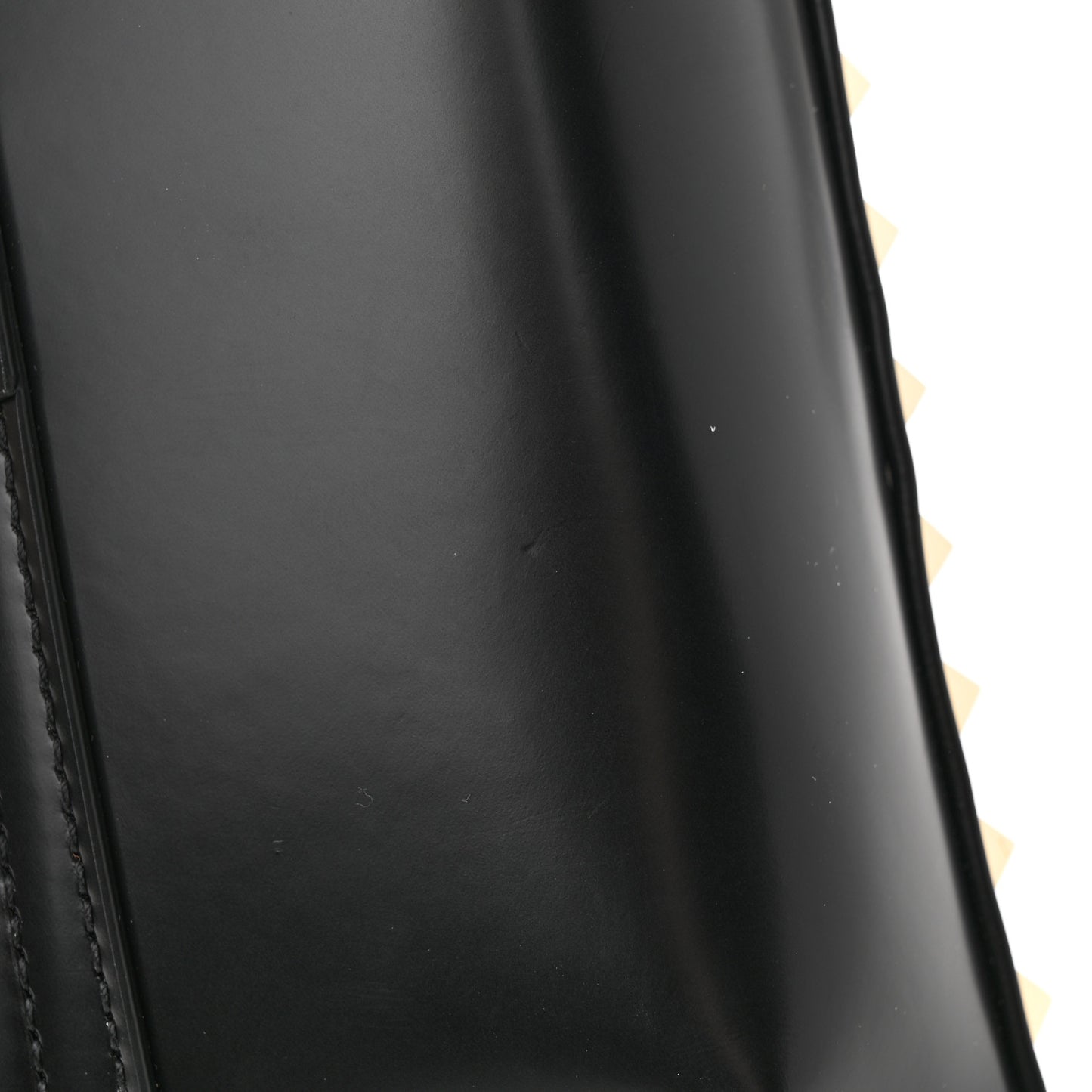 Brushed Calfskin Rockstud Flip Lock Chain Shoulder Bag Black