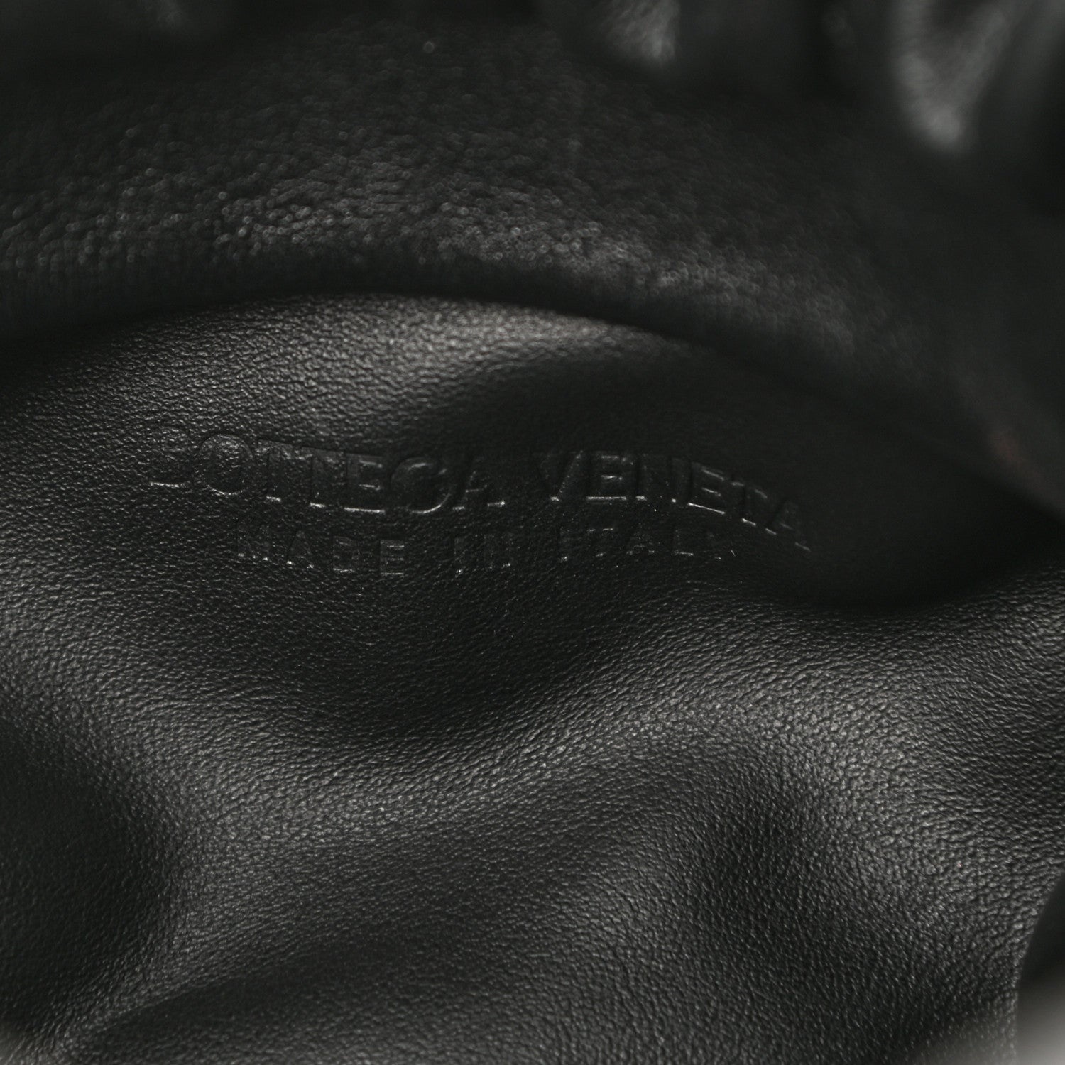 Bottega Veneta Calfskin The Pouch Chain Black 6 of 10