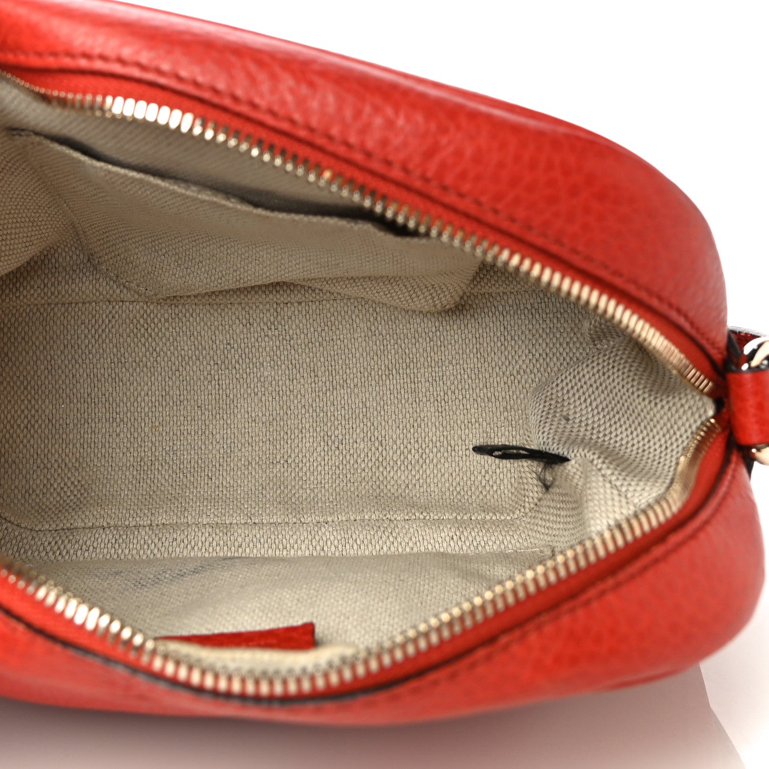 Gucci Pebbled Calfskin Small Soho Disco Bag Tabasco Red 4 of 14