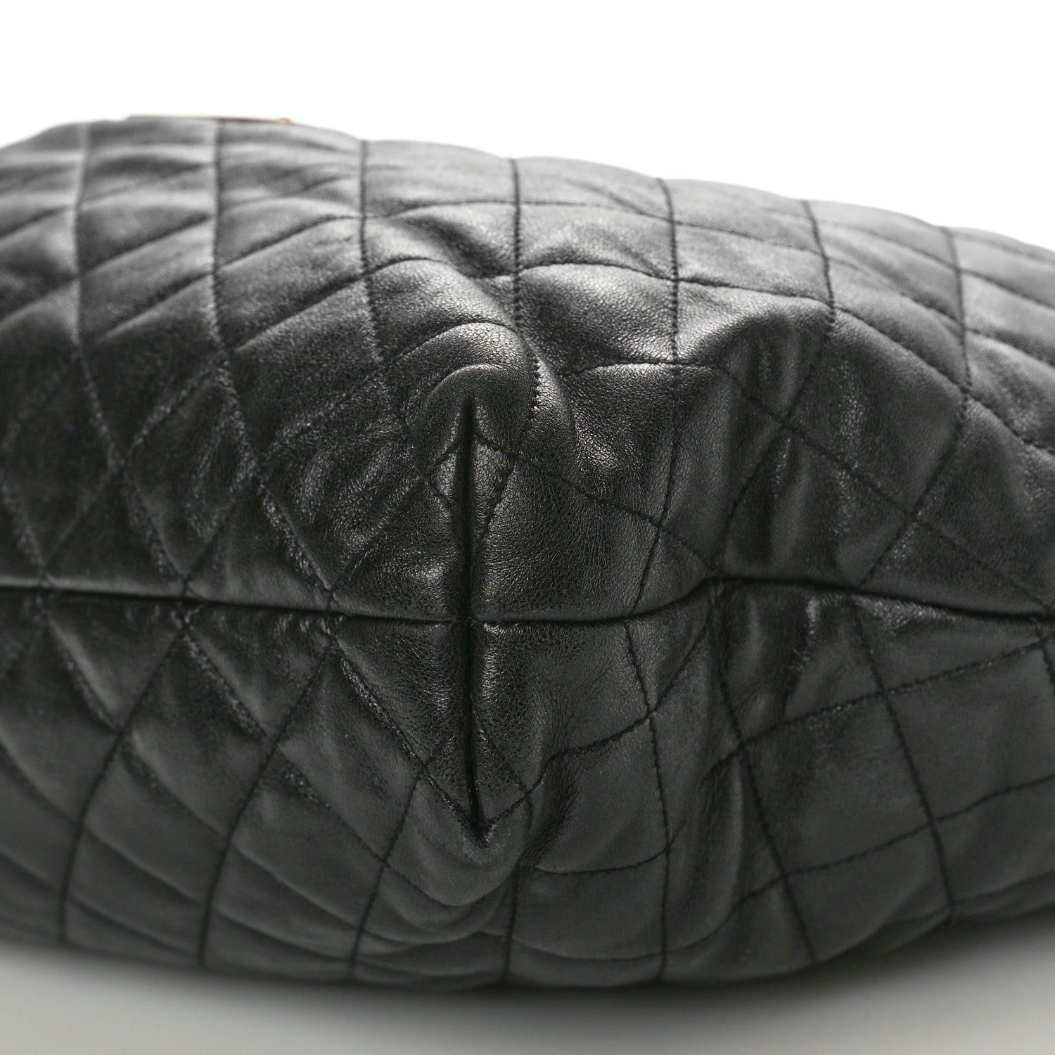 Saint Laurent Lambskin Quilted Maxi Icare Shopping Tote Black 11 of 12
