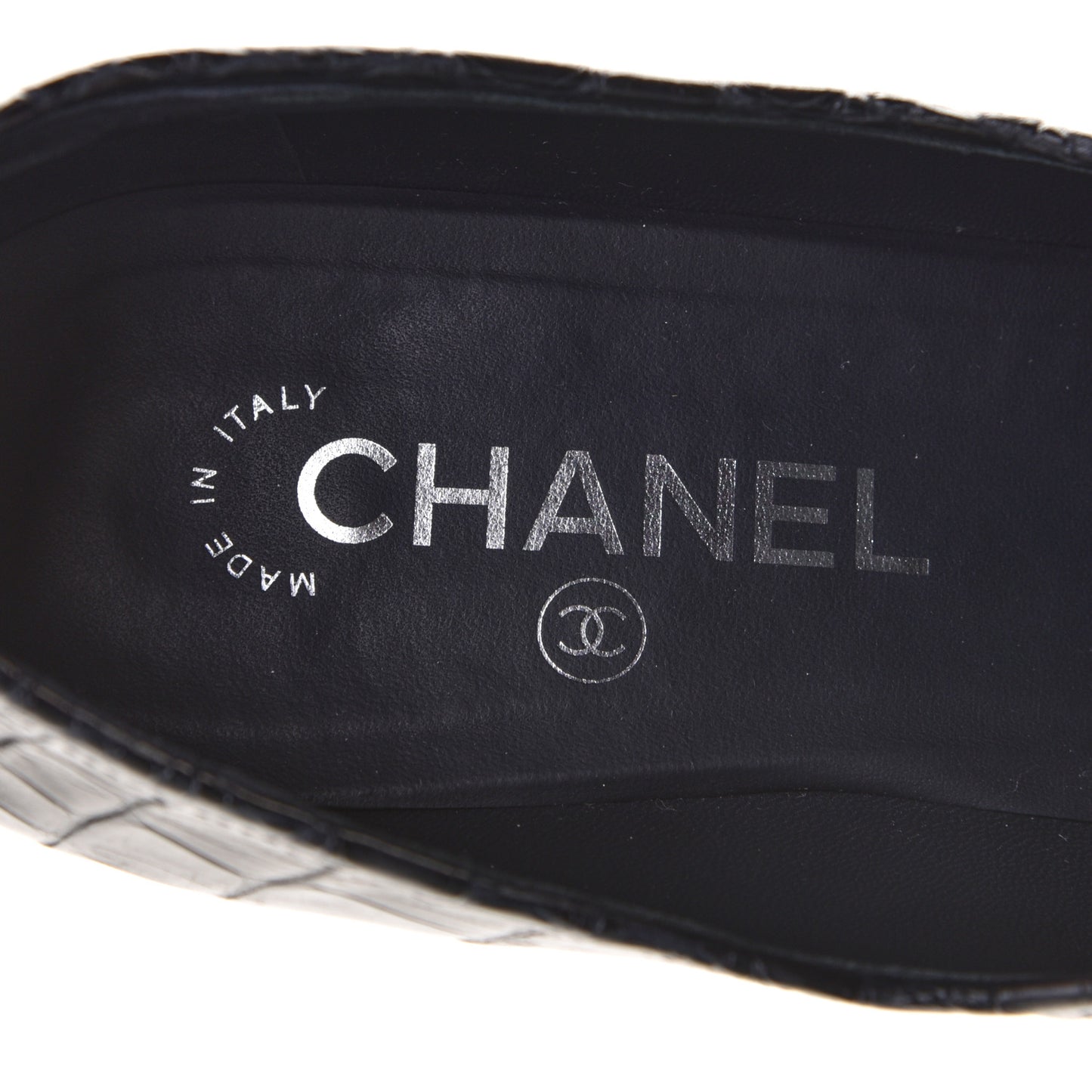 Calfskin Crocodile Embossed CC Chain Mocassin Loafers 40 Navy