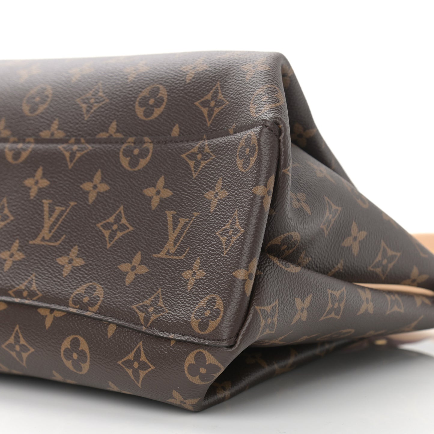 Monogram Rivoli MM
