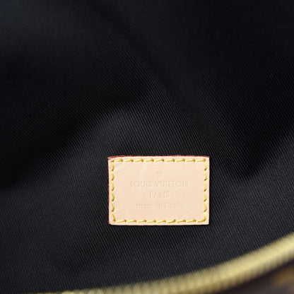 Louis Vuitton Monogram Bumbag 8 of 10