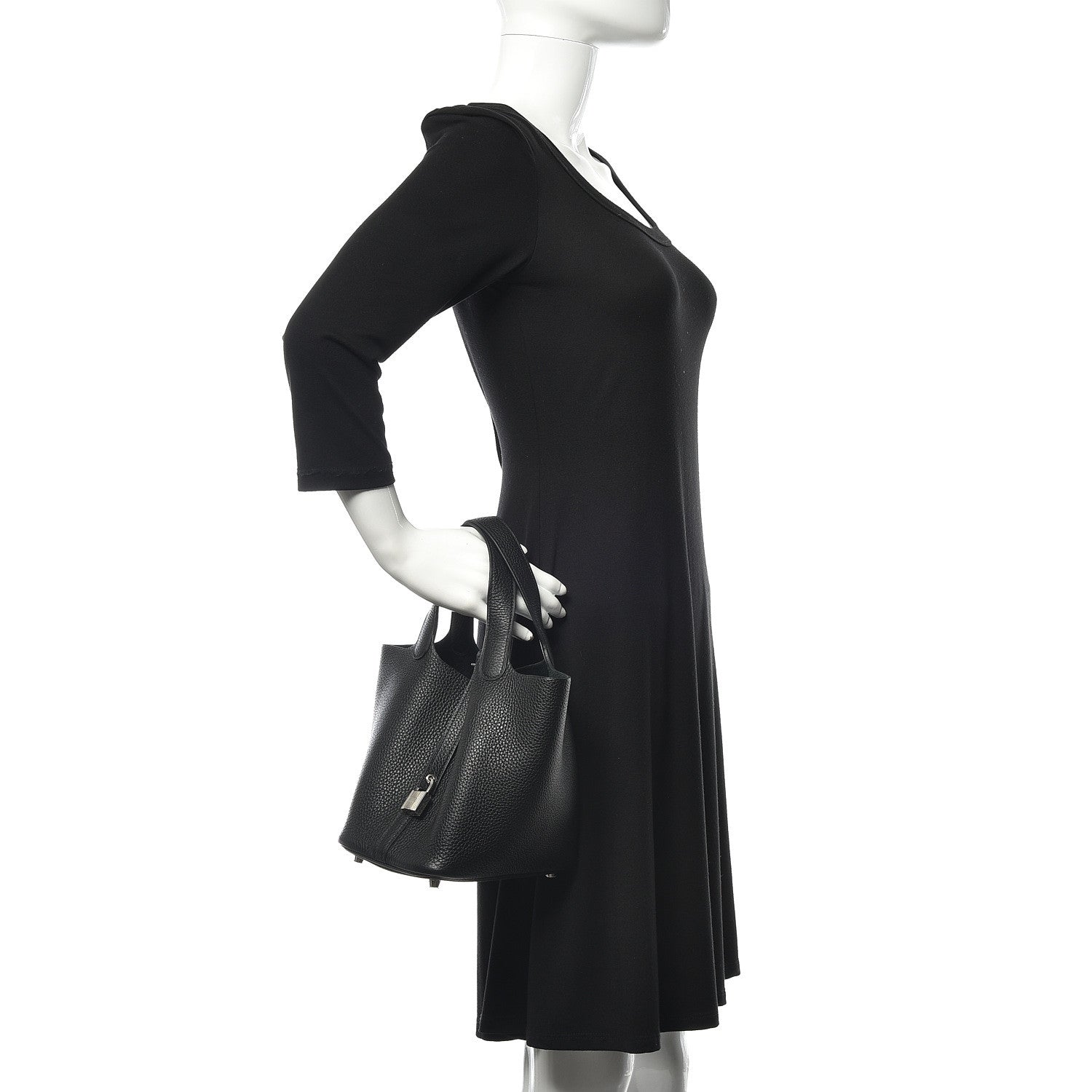 Hermes Taurillon Clemence Picotin Lock 18 PM Black 2 of 10