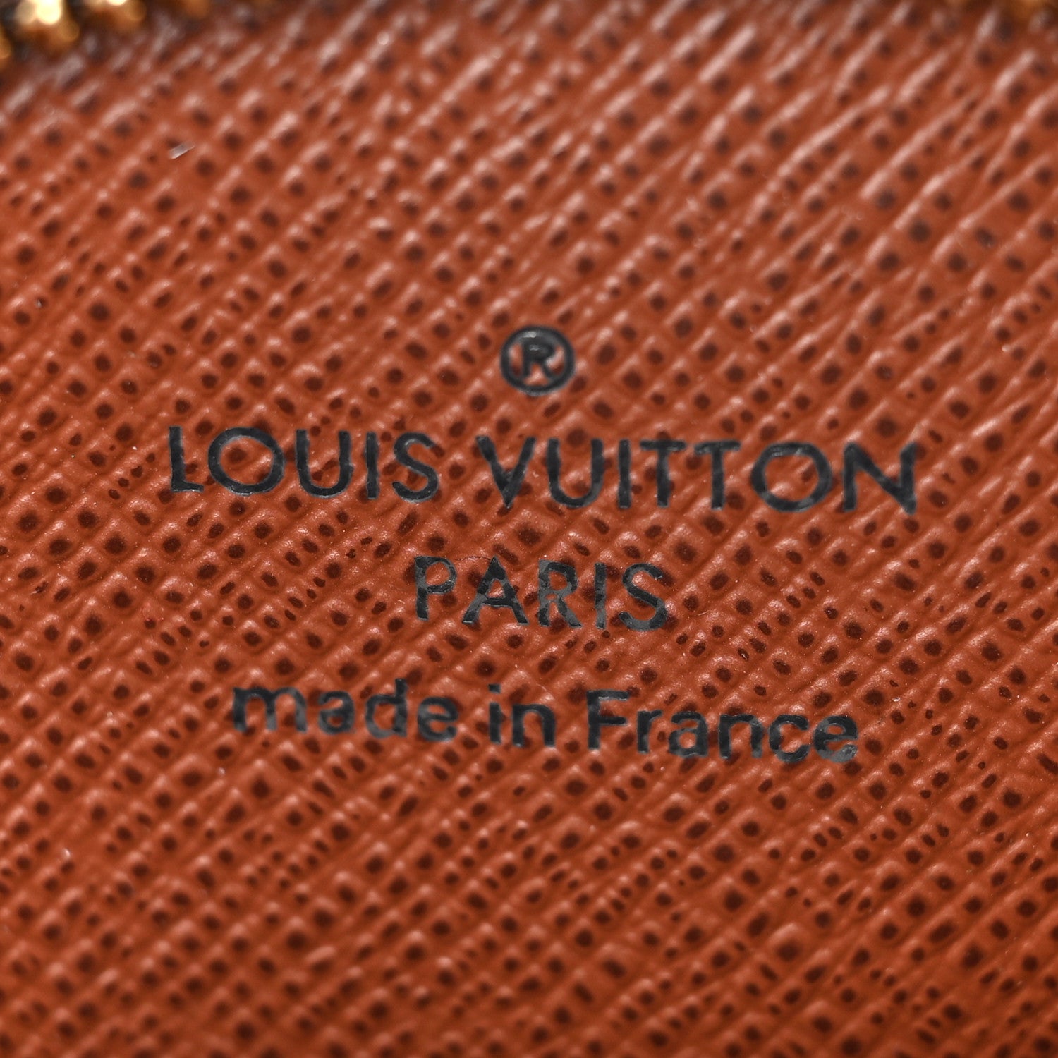 Louis Vuitton Monogram Round Coin Purse 6 of 6