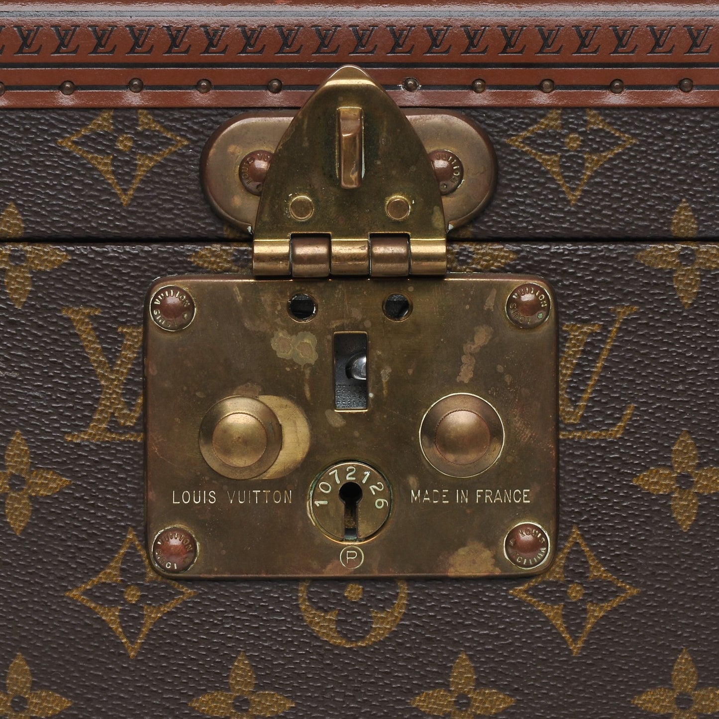 Monogram Boite Flacons Beauty Train Trunk Case