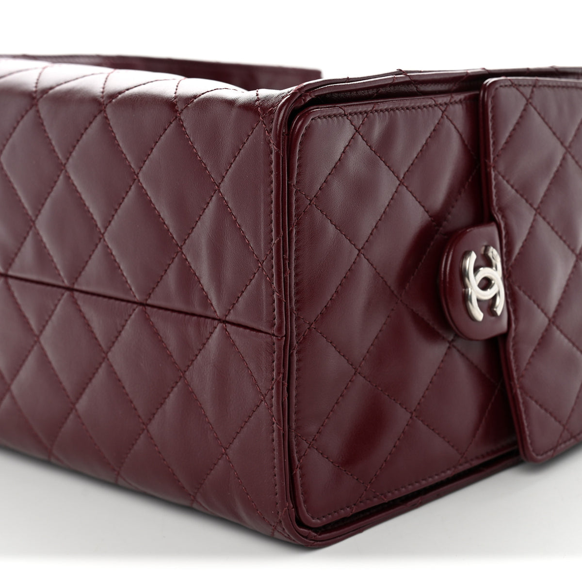 Shiny Crumpled Calfskin Quilted Medium Chanel 25 Handbag Dark Burgundy
