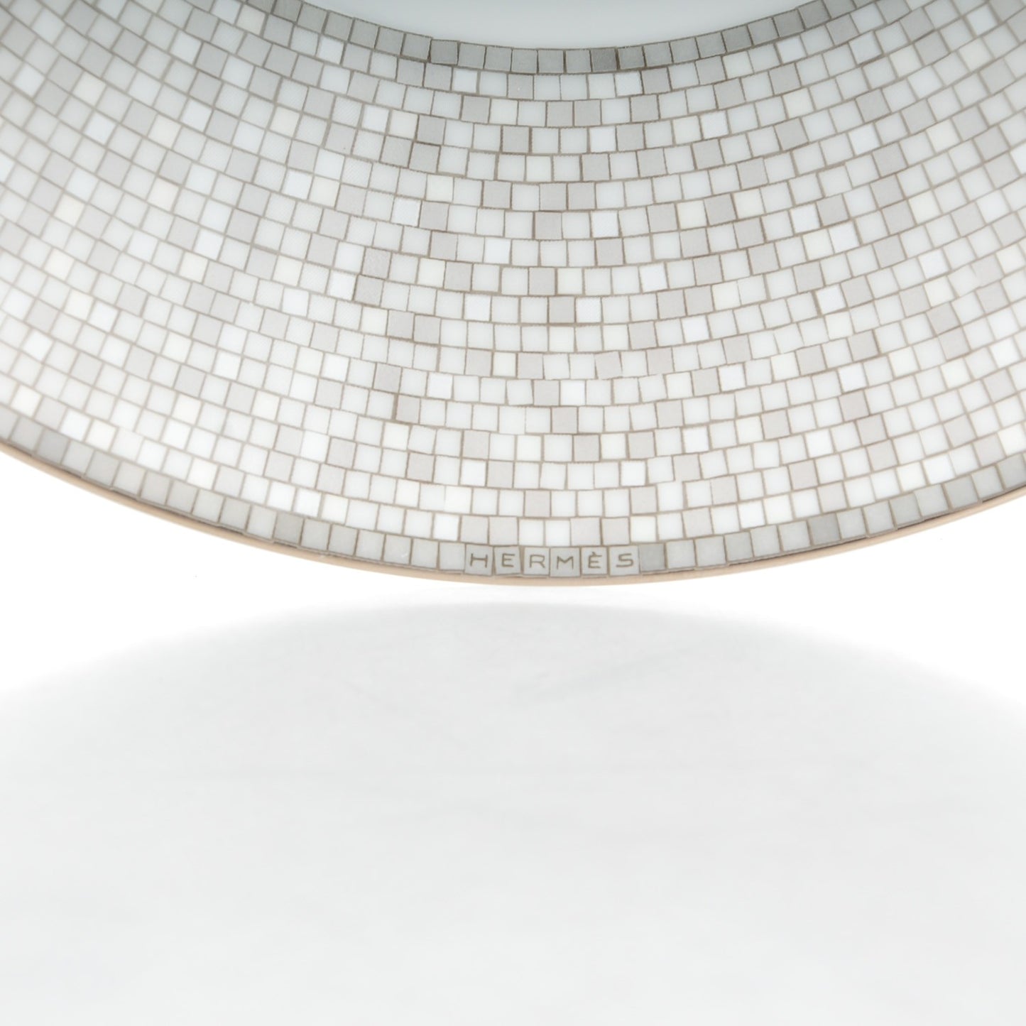 Porcelain Mosaique Au 24 Platine Calotte Plate 6.7