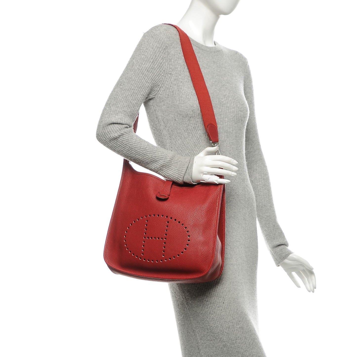 Taurillon Clemence Evelyne GM Rouge
