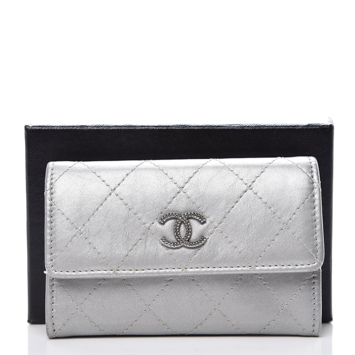 Metallic Calfskin Quilted Palette Card Holder Silver
